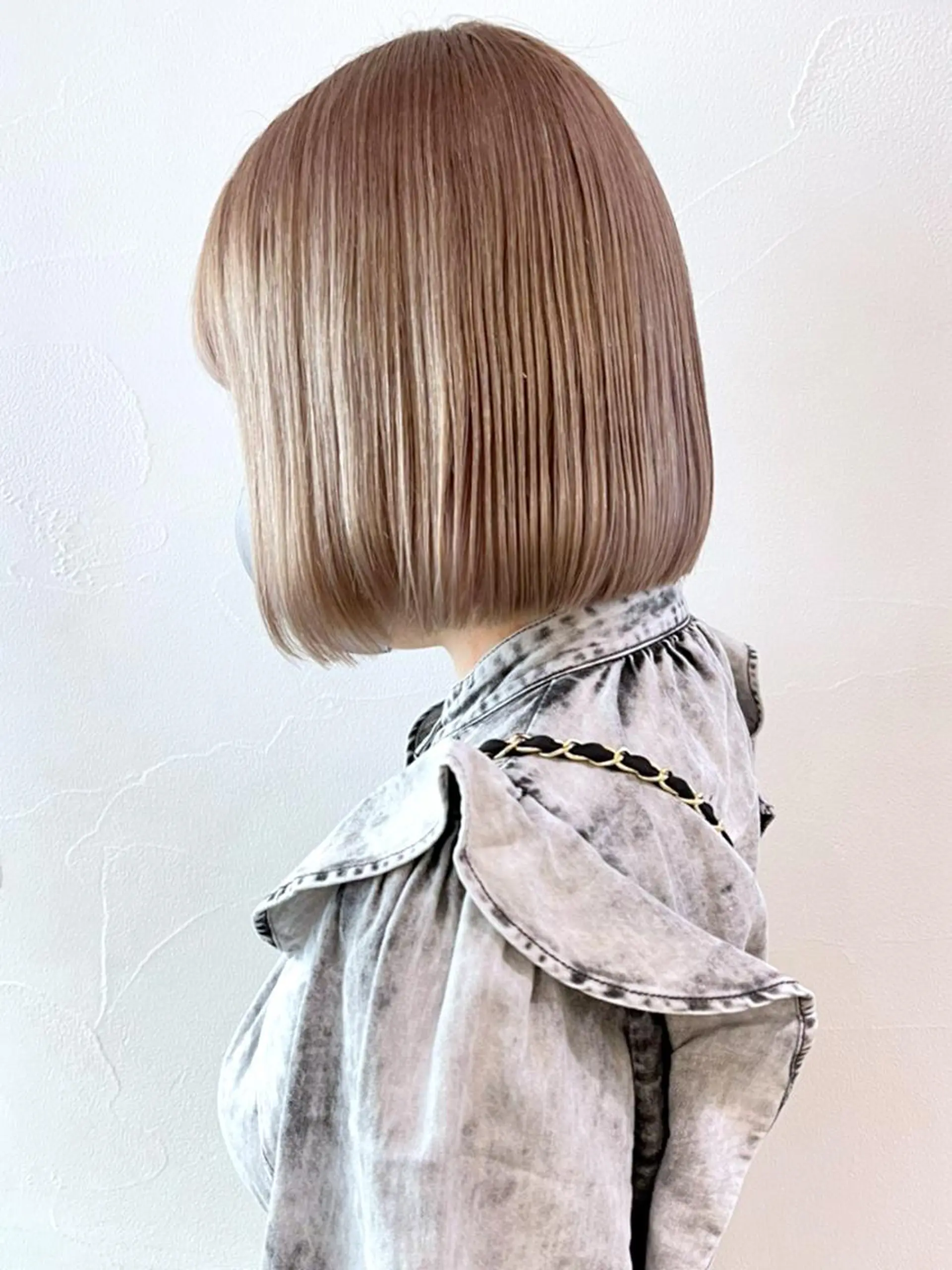 ミディアム カラー パーマ ヘアアレンジ ベージュカラー ボブ ITbyALBUM 中野店のヘアスタイル
