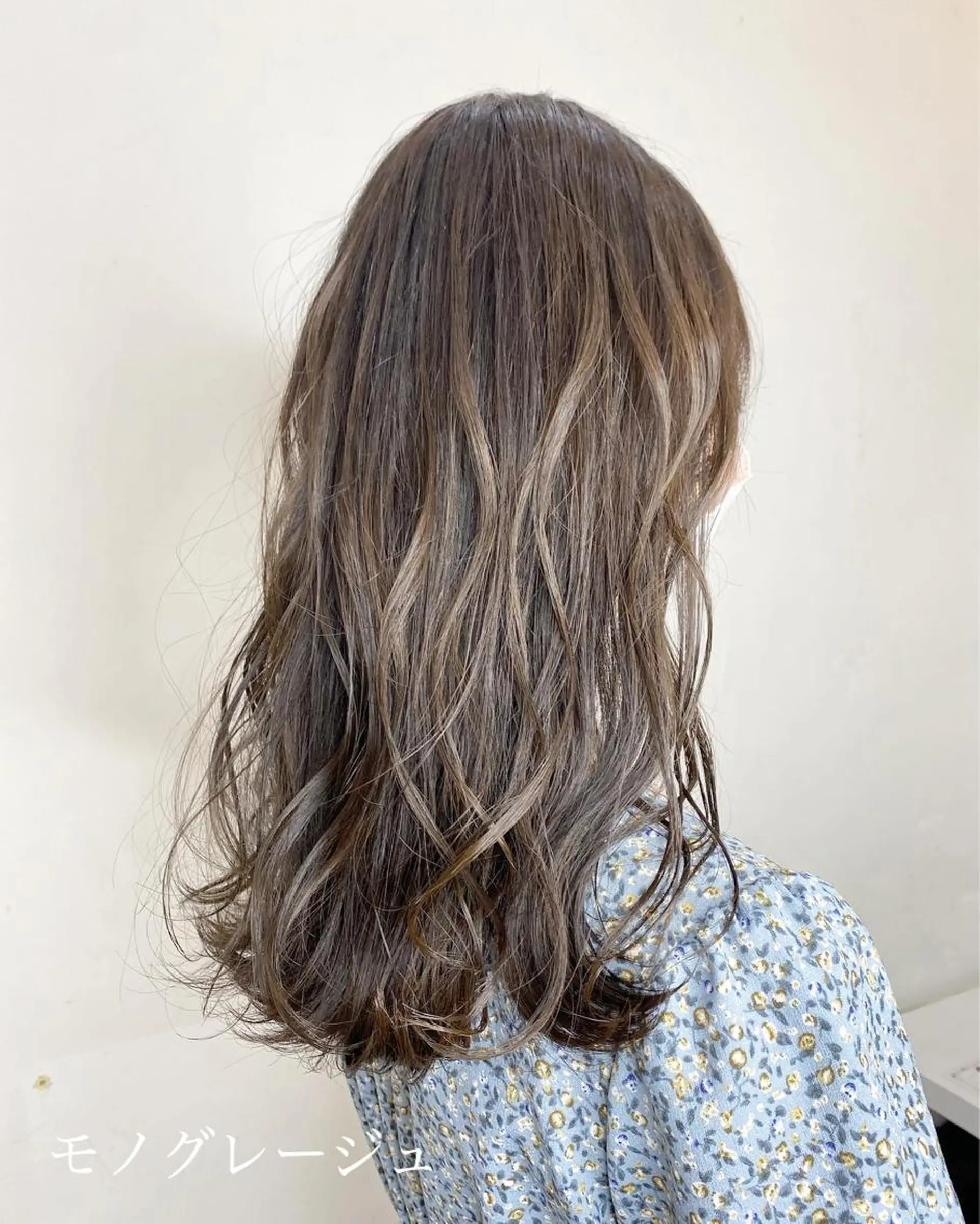 セミロング カラー ヘアカラー 艶髪レイヤー屋さん 大澤竜馬のヘアスタイル