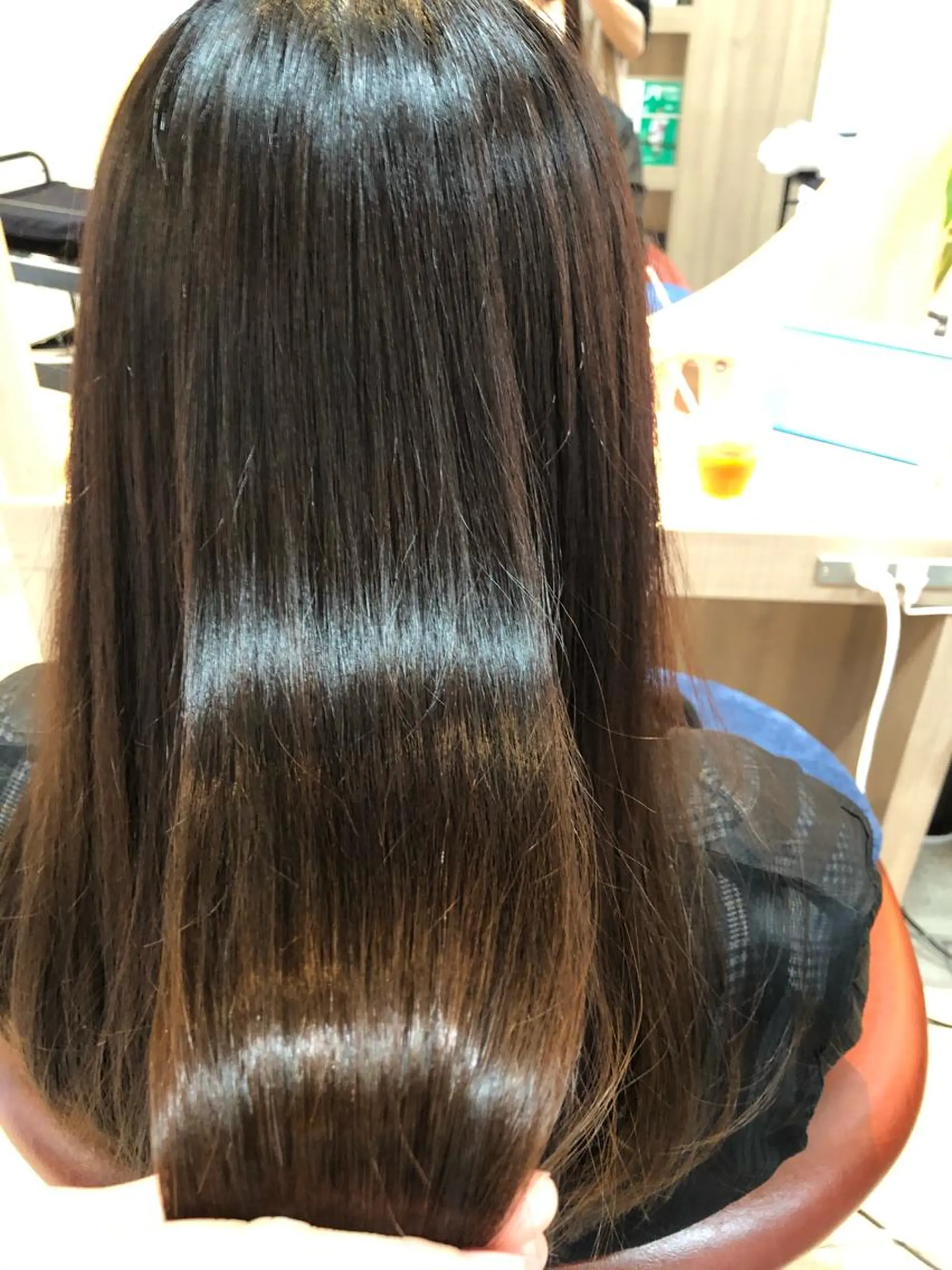 ロング パーマ 美髪応援！ツヤ髪 🦩対馬🦩のヘアスタイル