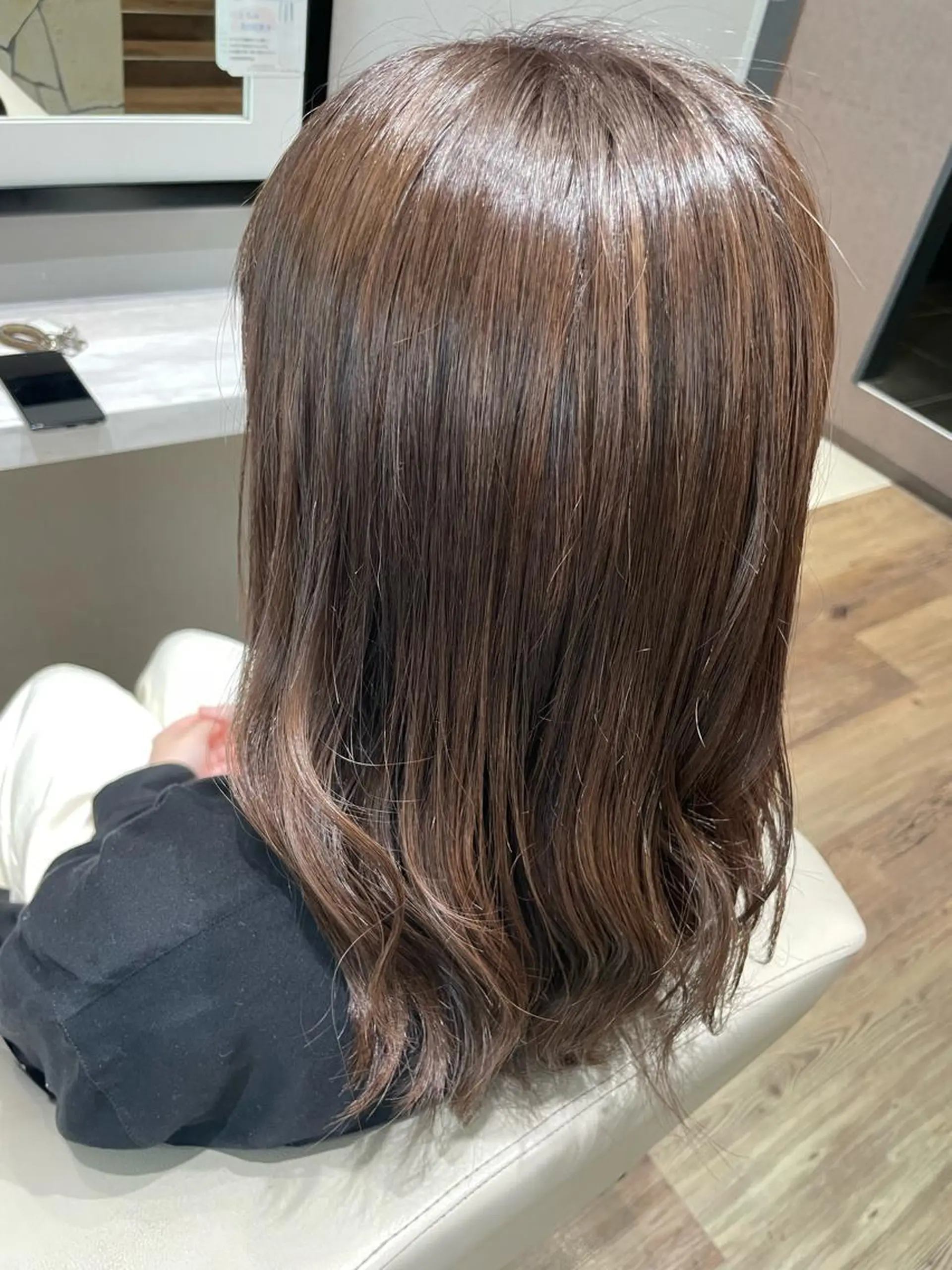 セミロング カラー ヘアアレンジ ベージュカラー ヘアカラー k-twoたき✨艶感 カラー／美髪矯正のヘアスタイル