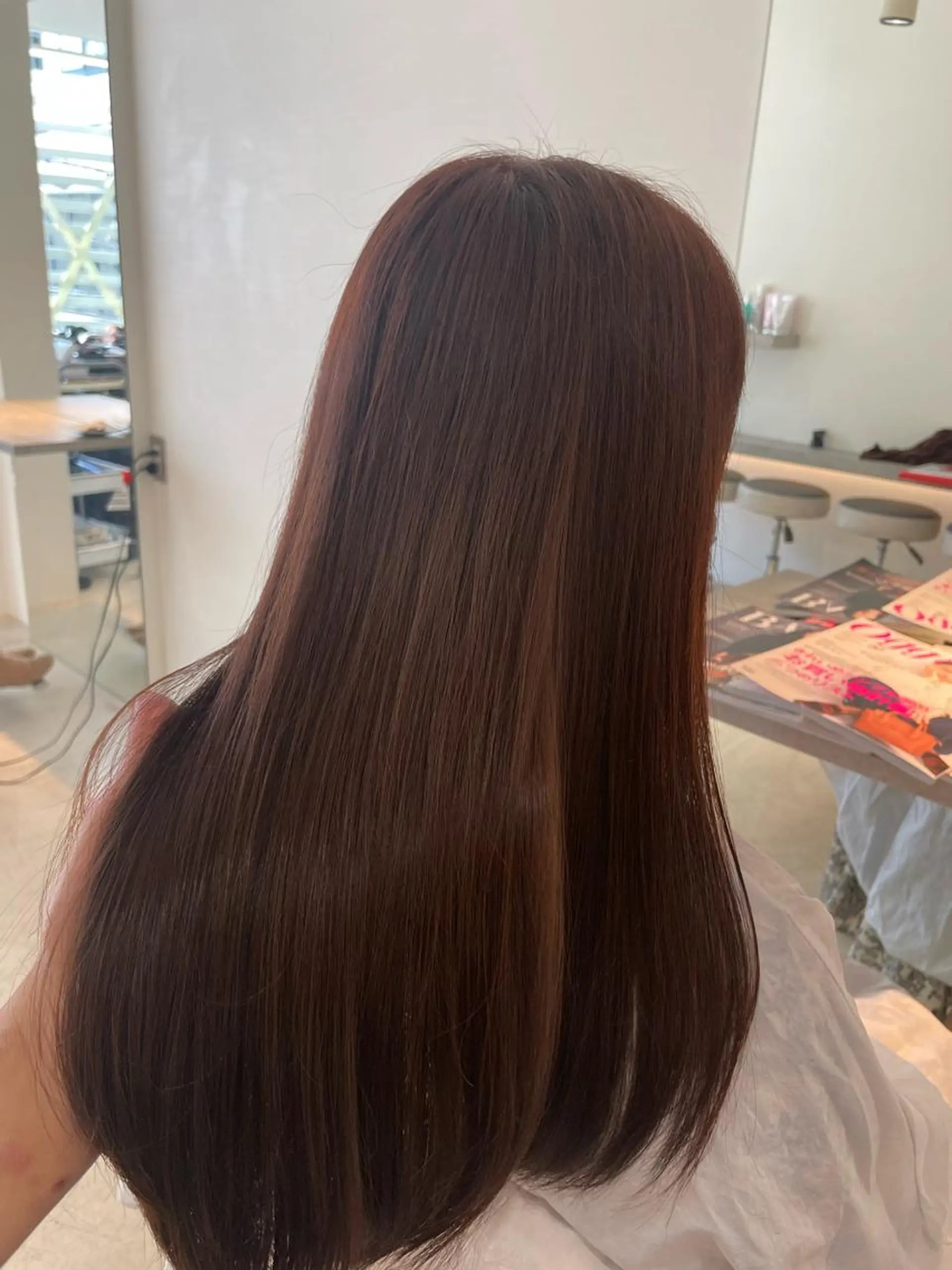 セミロング カラー アクアカラー ブラウンカラー ナチュラルブラウン 髪質改善 トリートメント ヘアカラー トリートメント ✨髪のソムリエ✨ 岩川和生（店長）🦄のヘアスタイル