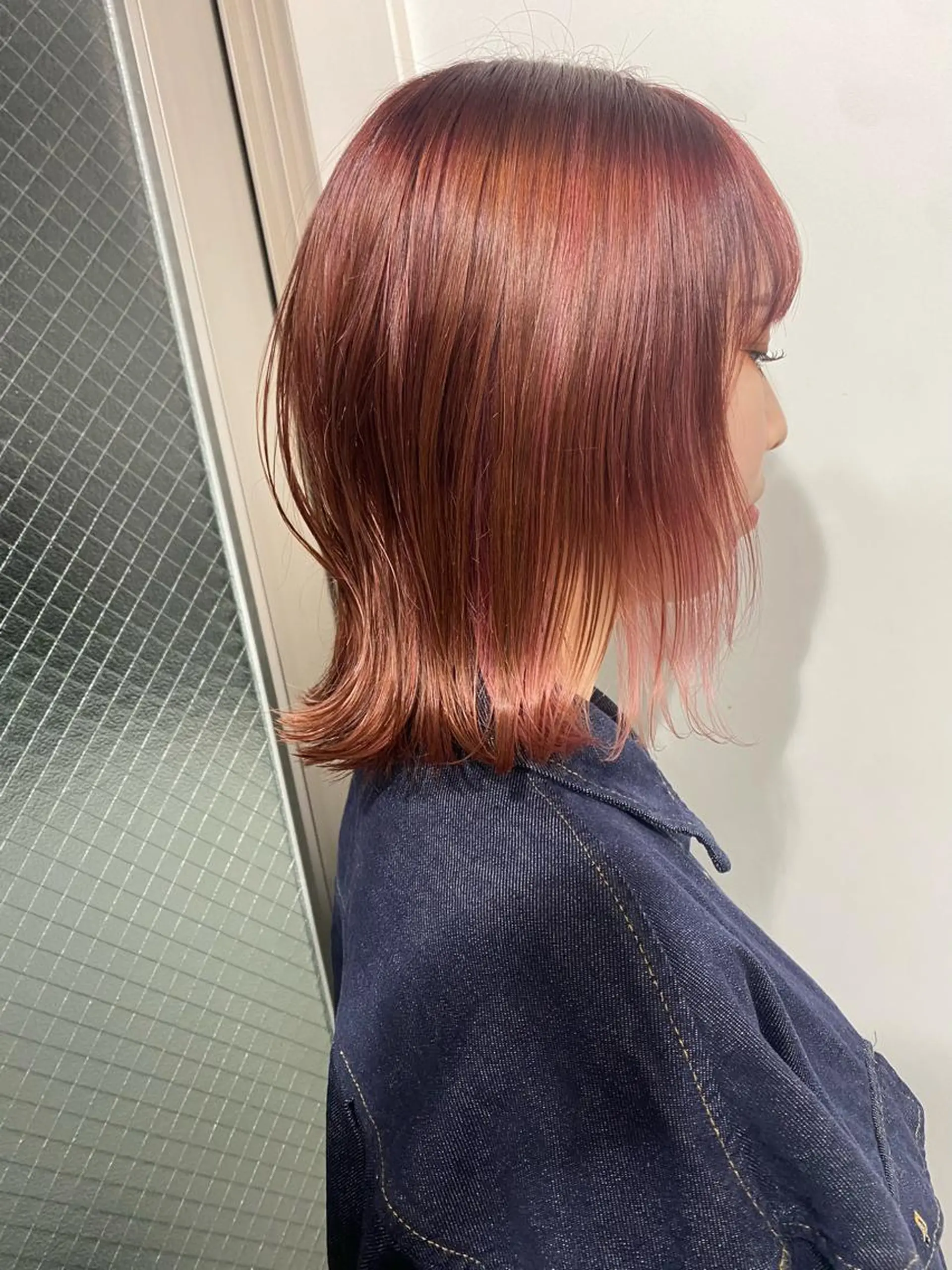 ショート カラー アッシュ 透明感カラー インナーカラー くびれヘア 外国人風カラー カット ヘアカラー トリートメント reverie【レヴリー】所属・夜20時から限定2組 reverieあきらのヘアスタイル