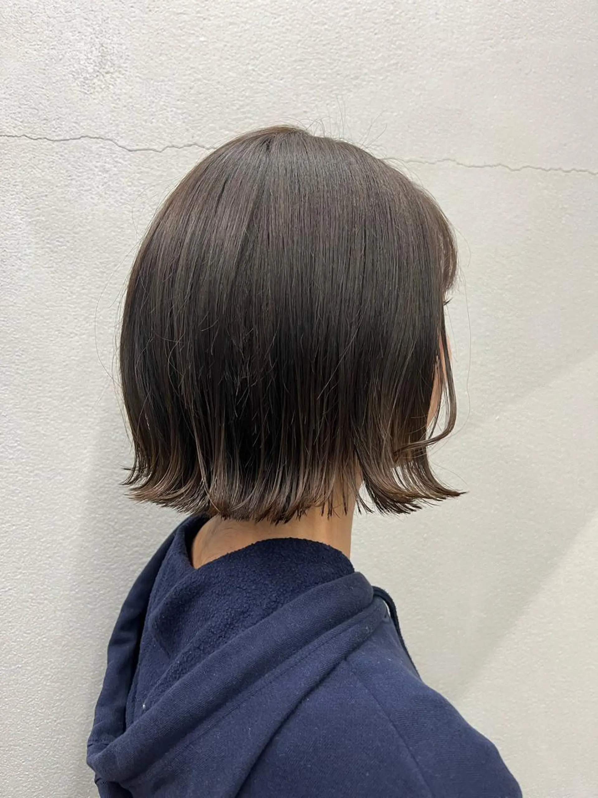 ショート カット ヘアカラー 亀田 泰生のヘアスタイル