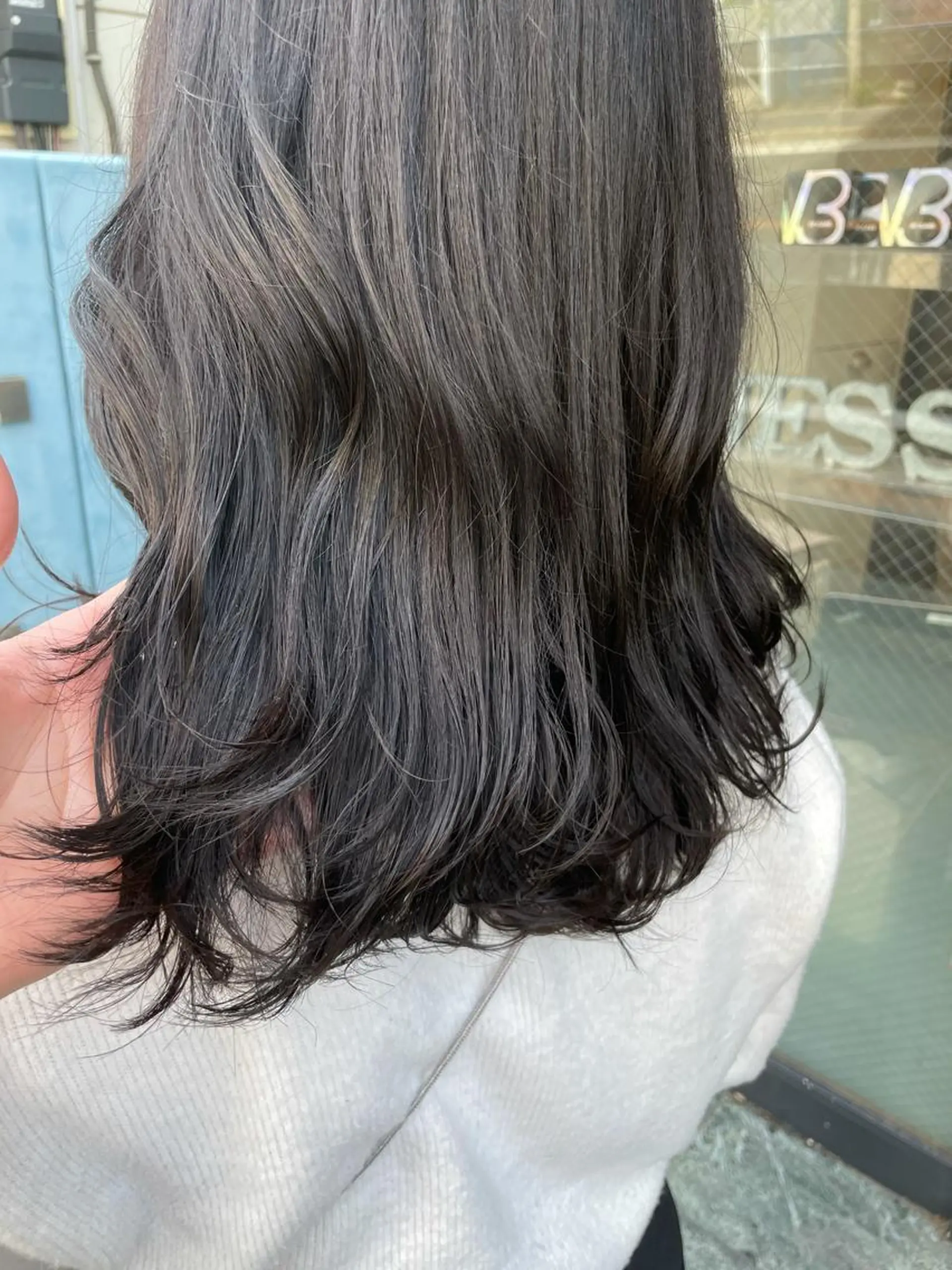 ミディアム カット ヘアカラー 木村 美穂のヘアスタイル