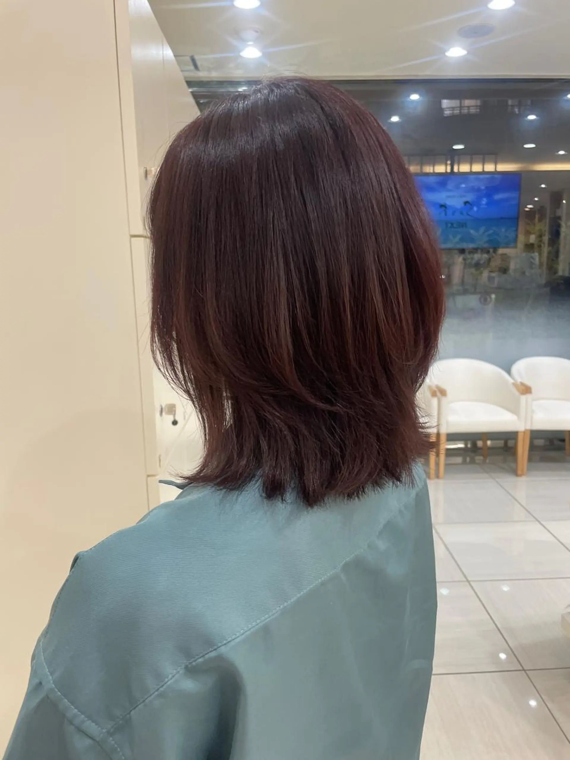 ミディアム カラー ヘアアレンジ ラベンダーカラー ピンクカラー ピンクラベンダー レイヤーカット カット ヘアカラー トリートメント hana✿ /透明感カラーのヘアスタイル