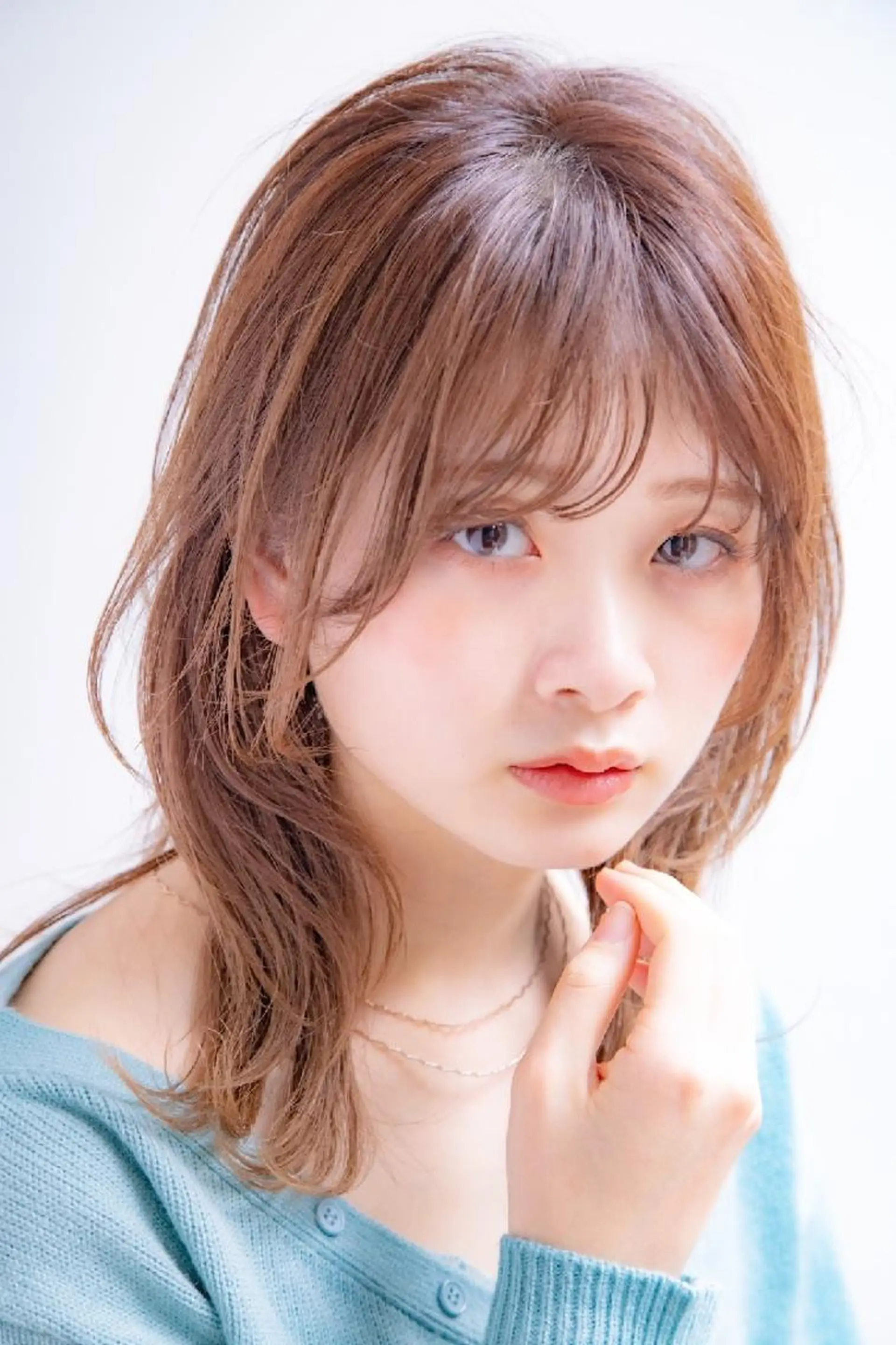 ミディアム ヘアカラー トリートメント 縮毛矯正/レイヤー 💎やまもとちひろのヘアスタイル