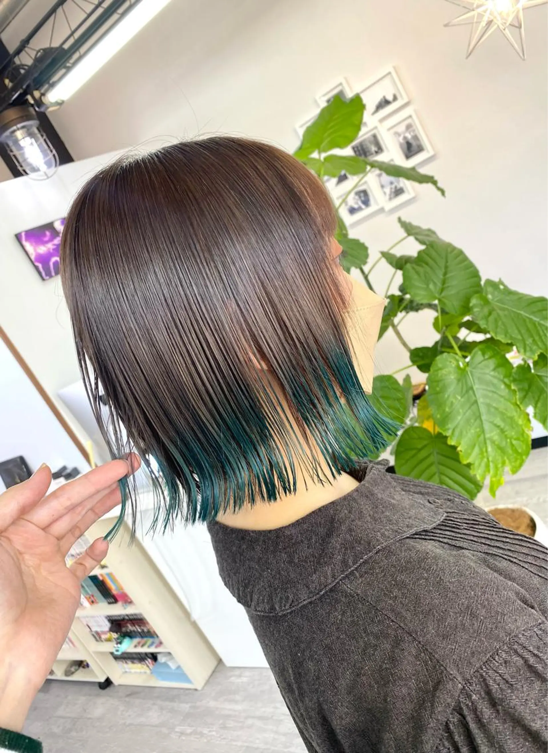 ミディアム カラー 名畑 裕貴のヘアスタイル