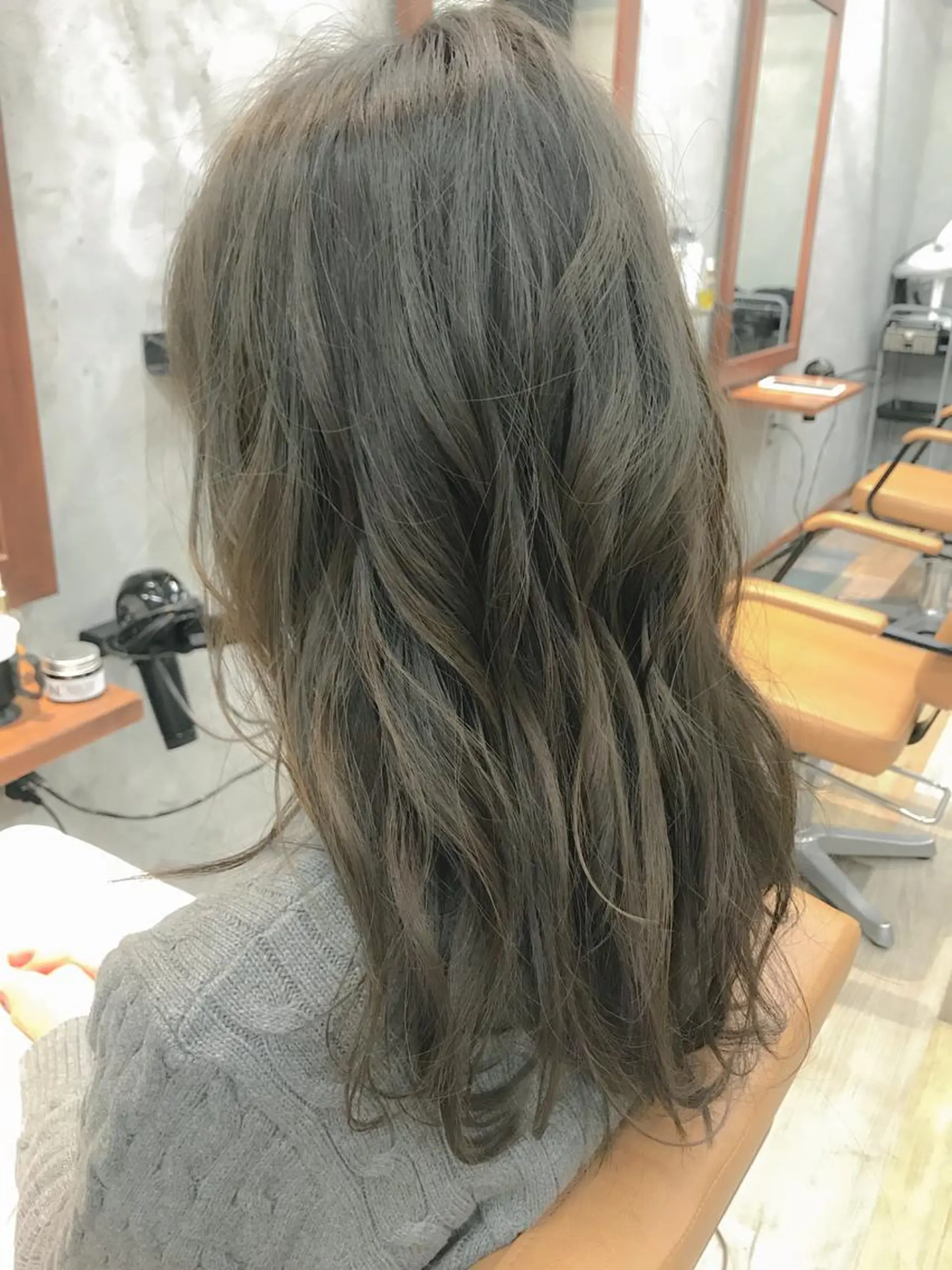 ミディアム カラー 💘トレンドスタイル 💘透明感ヘアのヘアスタイル