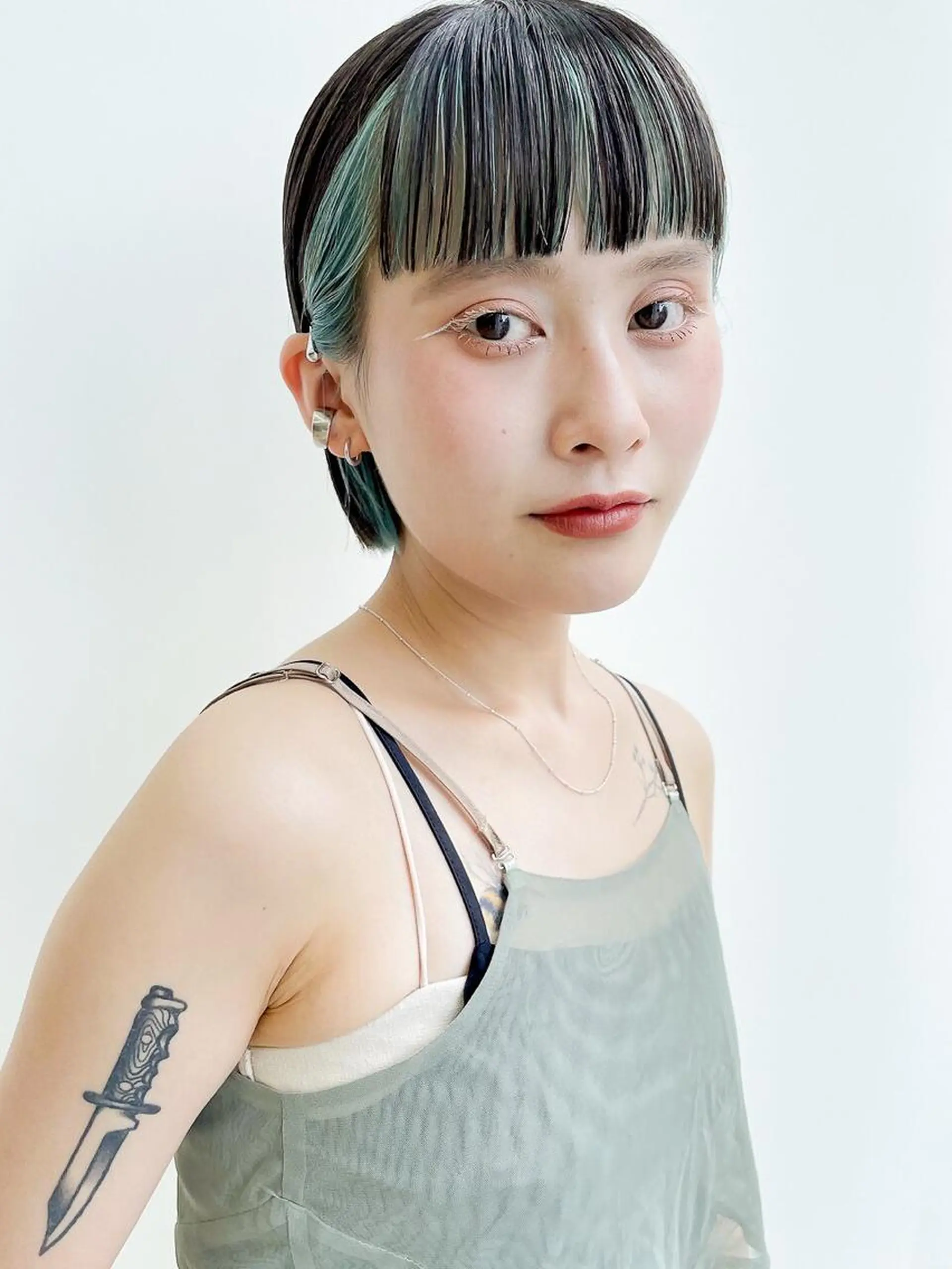 ミディアム カラー yiye 青山所属・無料カットモデル募集 🌱ひょうがのヘアスタイル