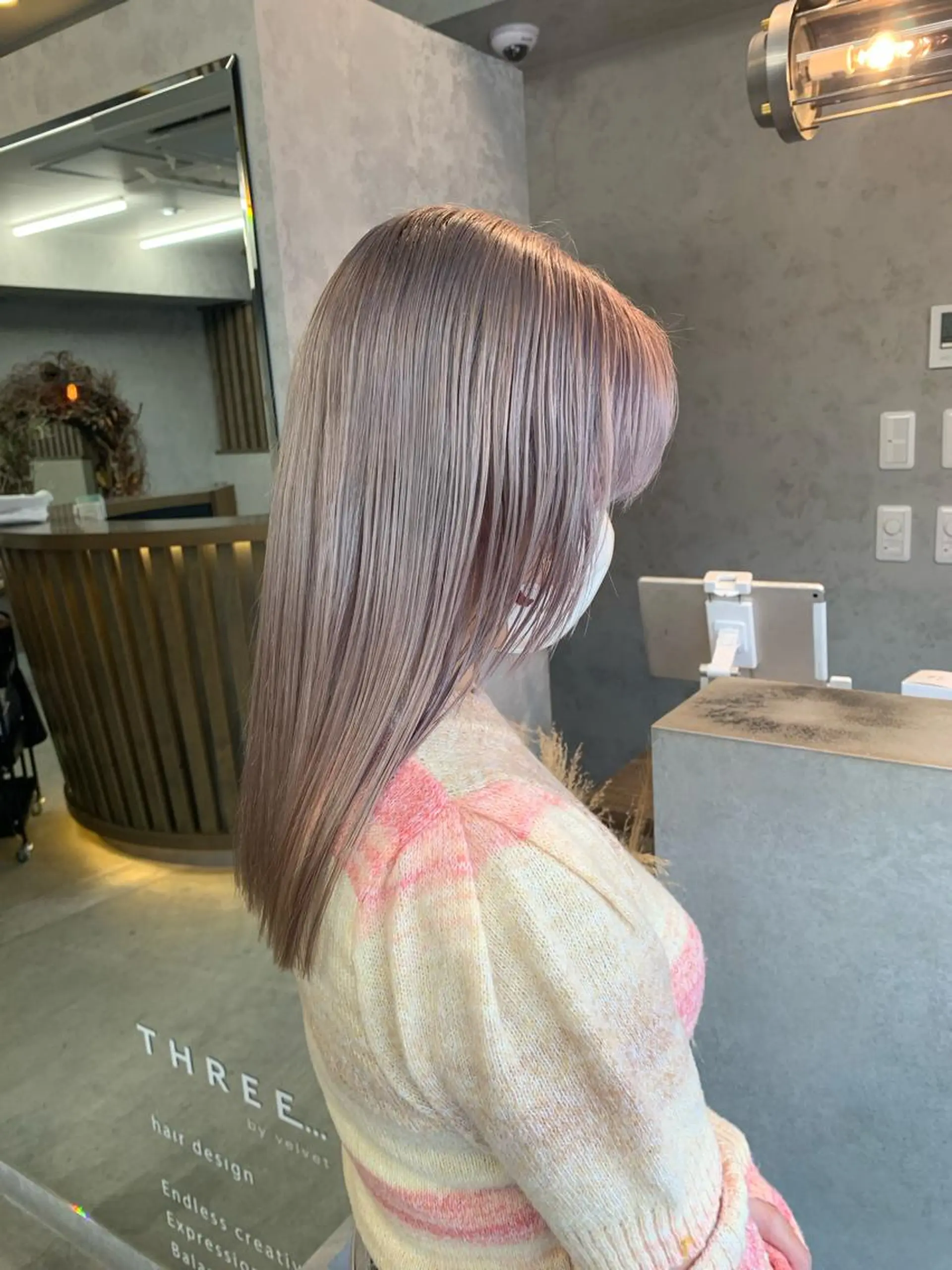 ミディアム カラー ブロンド ヘアカラー トリートメント Haru/THREE …by velvetのヘアスタイル