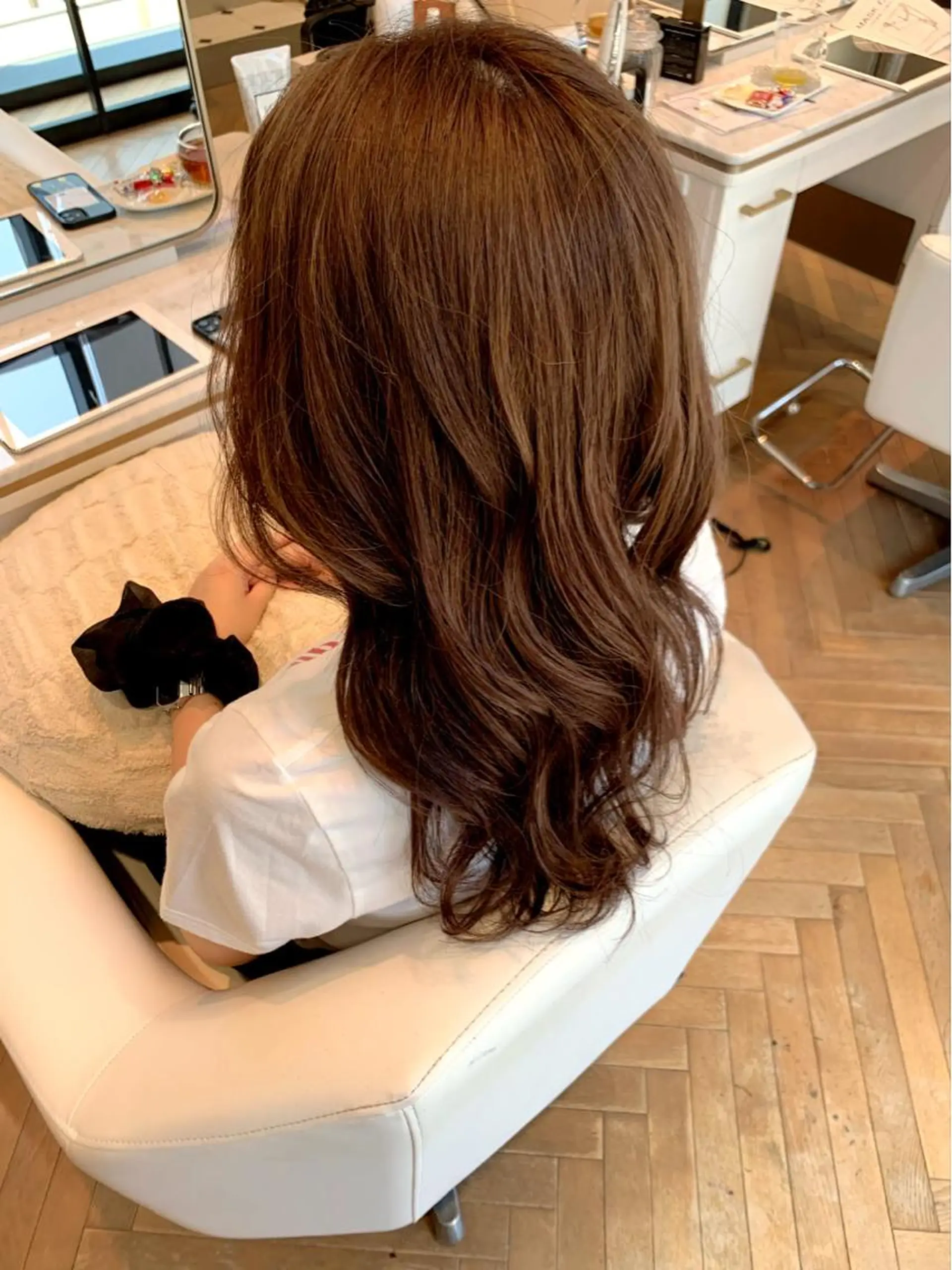 ロング カラー ベージュカラー ブラウンカラー ブラウンベージュ ヘアカラー トリートメント #ケアブリーチ# MASAのヘアスタイル