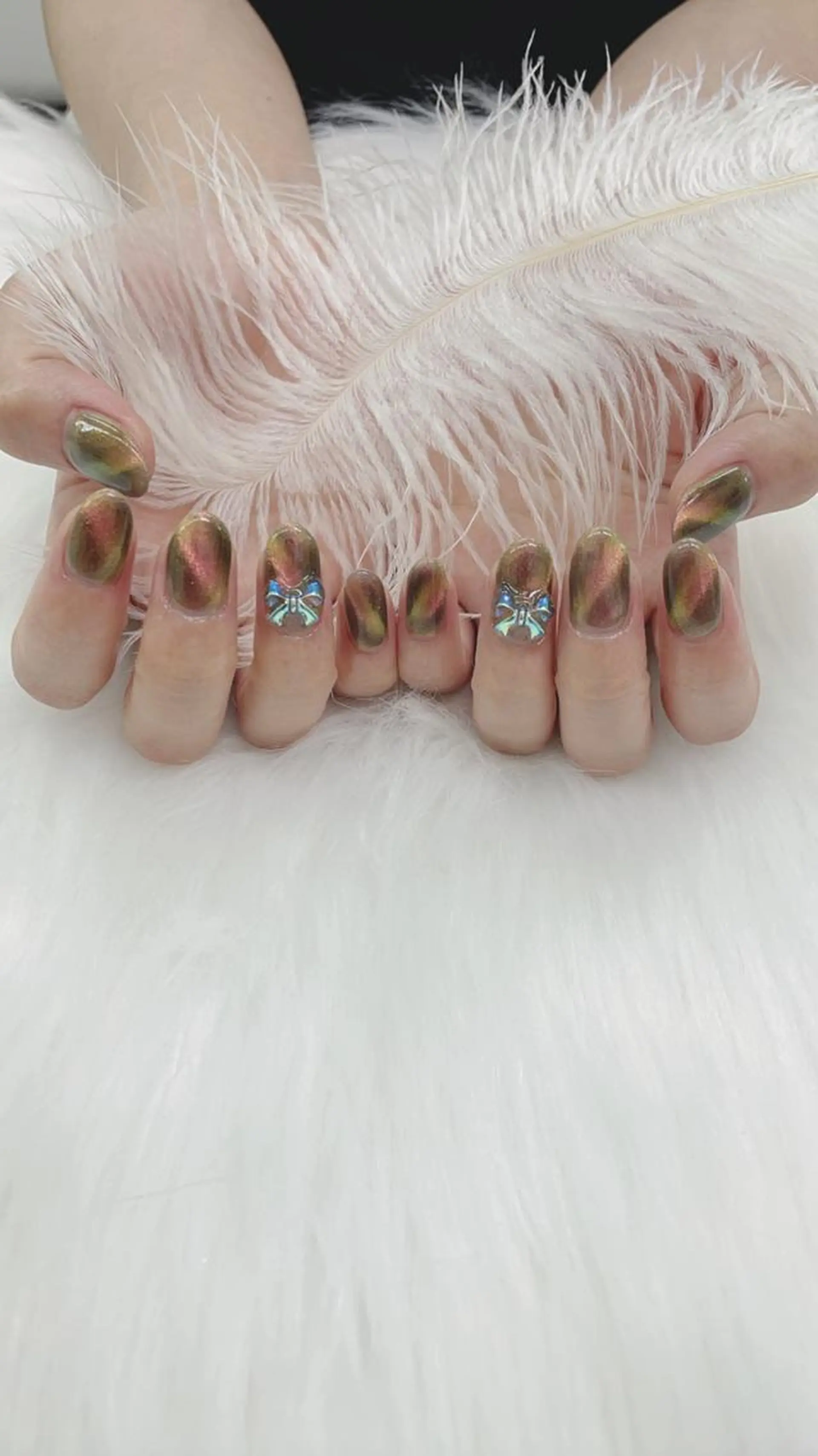 ネイル マグネットネイル ハンドネイル 💅ネイルサロン ブラン🌈かすみのネイルデザイン