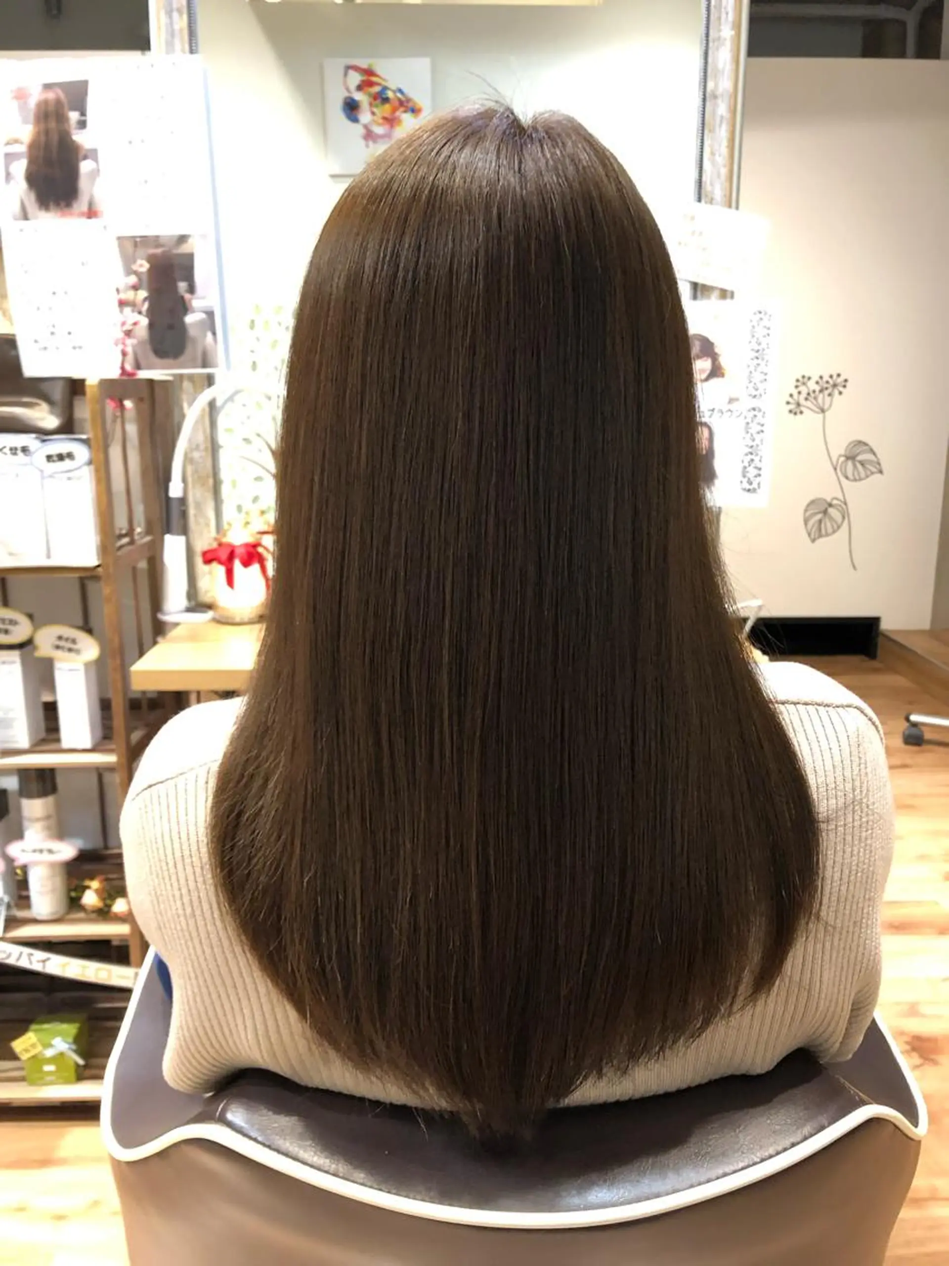 セミロング カラー カット トリートメント 青野 文香のヘアスタイル