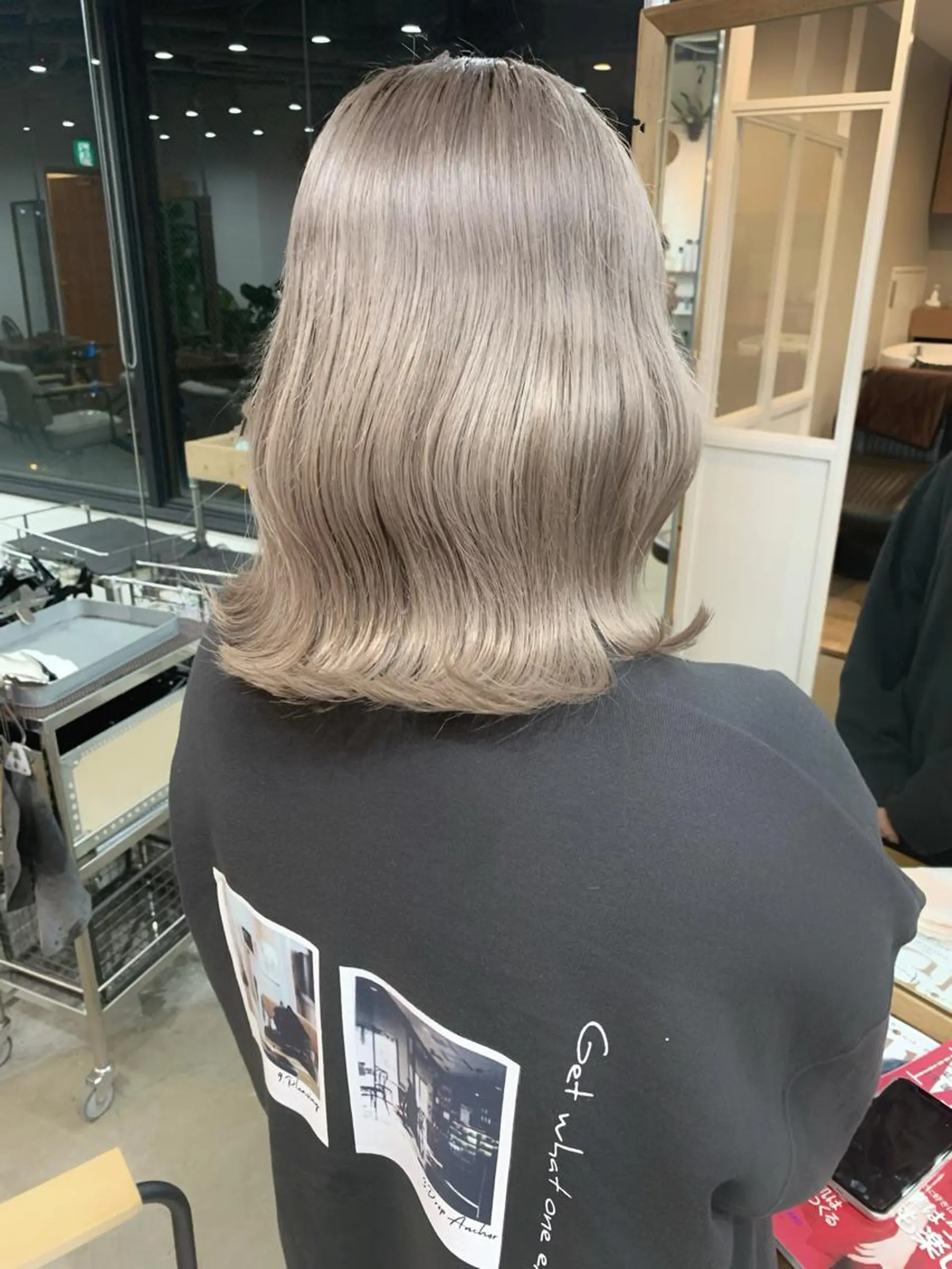 ミディアム liv osaka所属・片岡 建のヘアスタイル