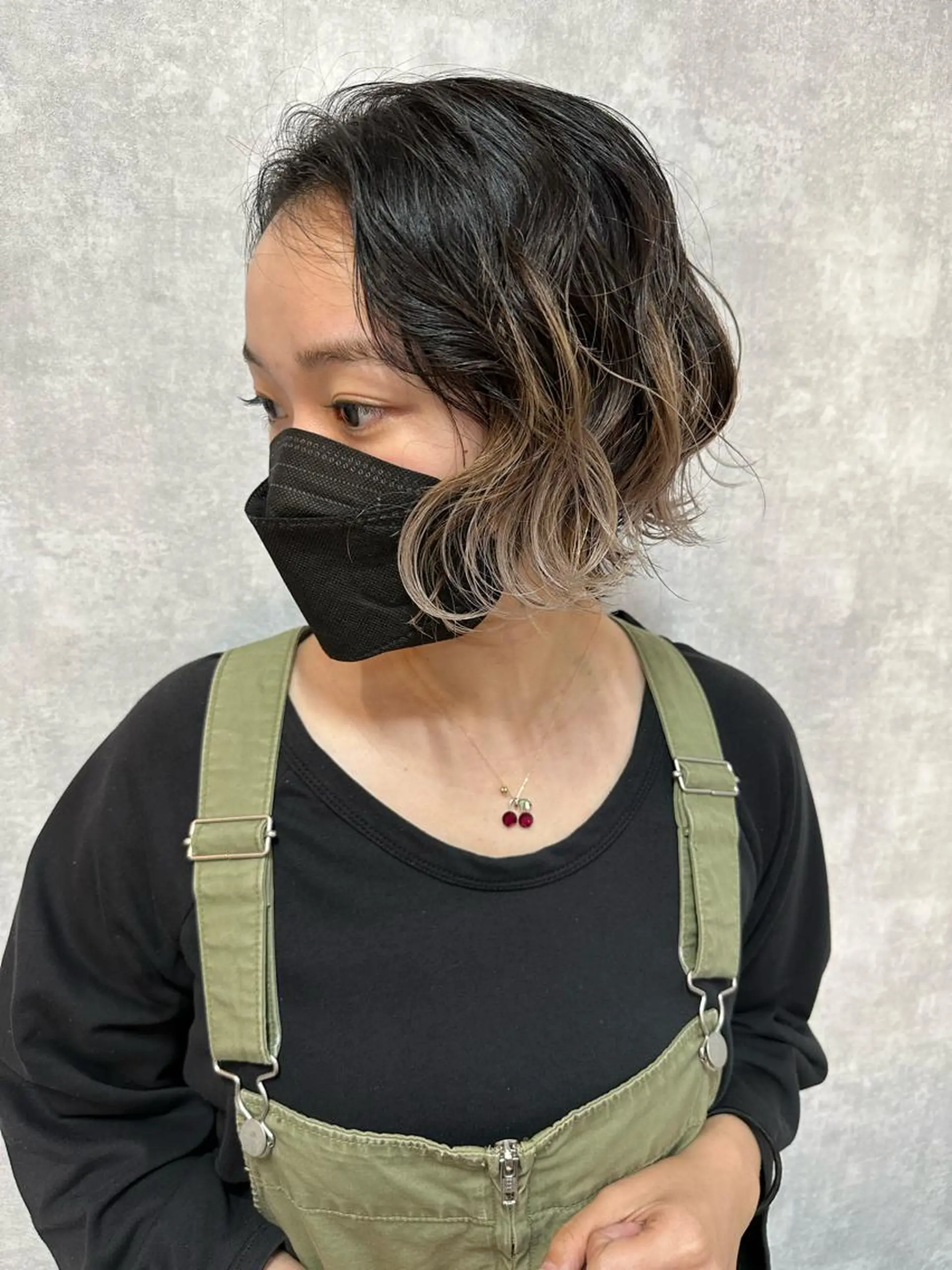 ショート 切りっぱなしボブ ショートボブ ハンサムショート 丸みショート アッシュ カット ヘアカラー トリートメント C’LD hair  produce /シールドヘア所属・モテ髪/ボブ/ショー ト/アダチフウトのヘアスタイル