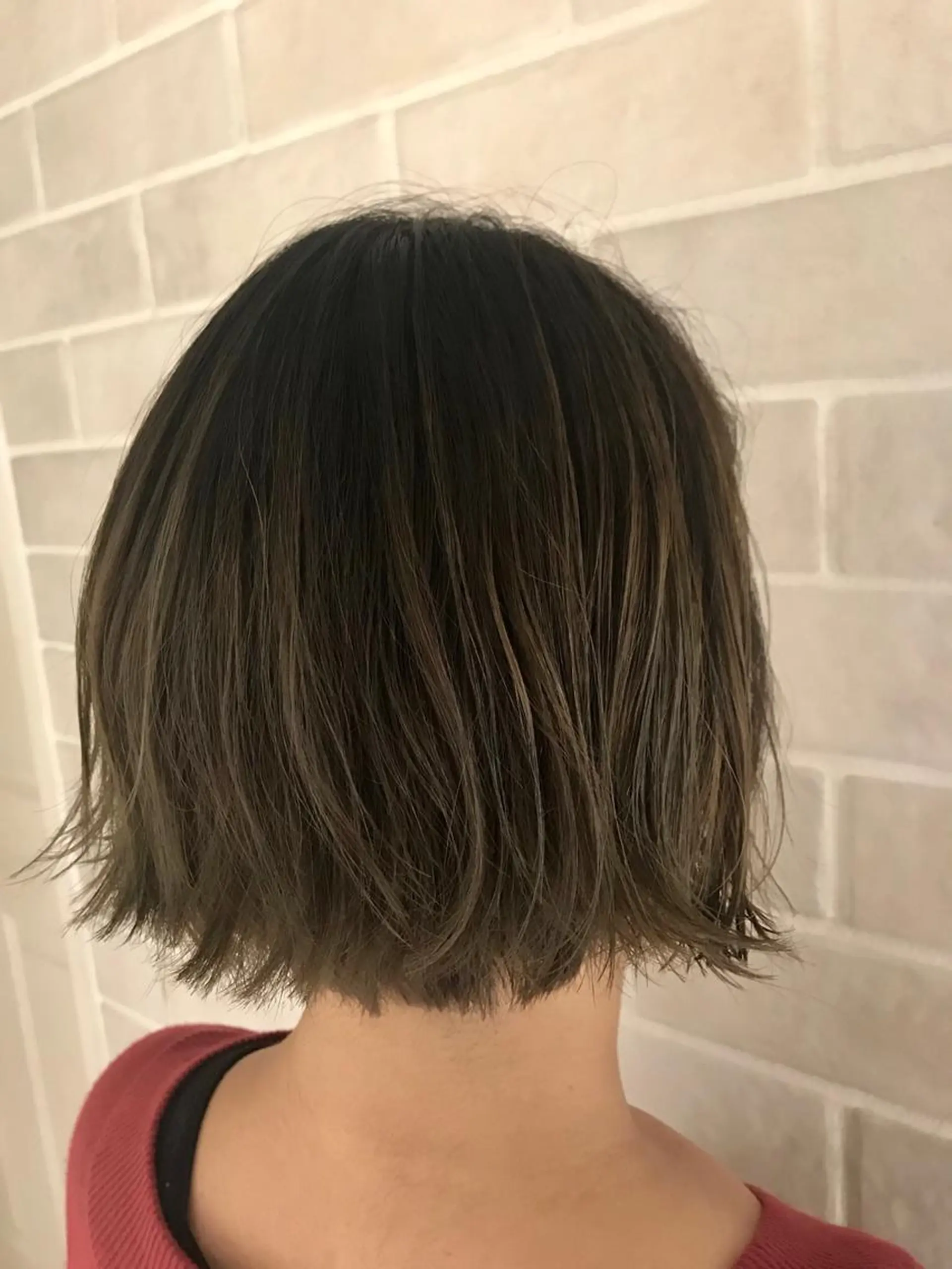 ショート 艶髪カラー&ウルフ フルカワ ヒロズミのヘアスタイル