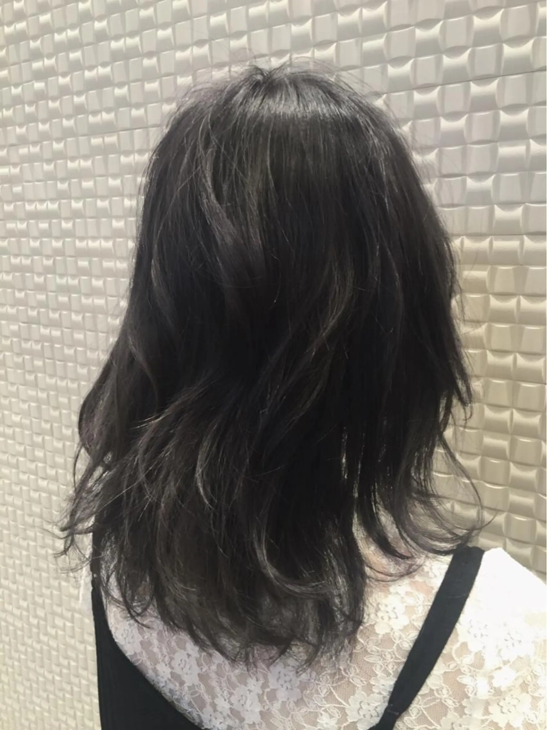 セミロング カラー ヘアアレンジ アディクシーカラー ブリーチ グレージュ ハイライトカラー イルミナカラー ✨ハイクオリティ✨ 山本香也のヘアスタイル