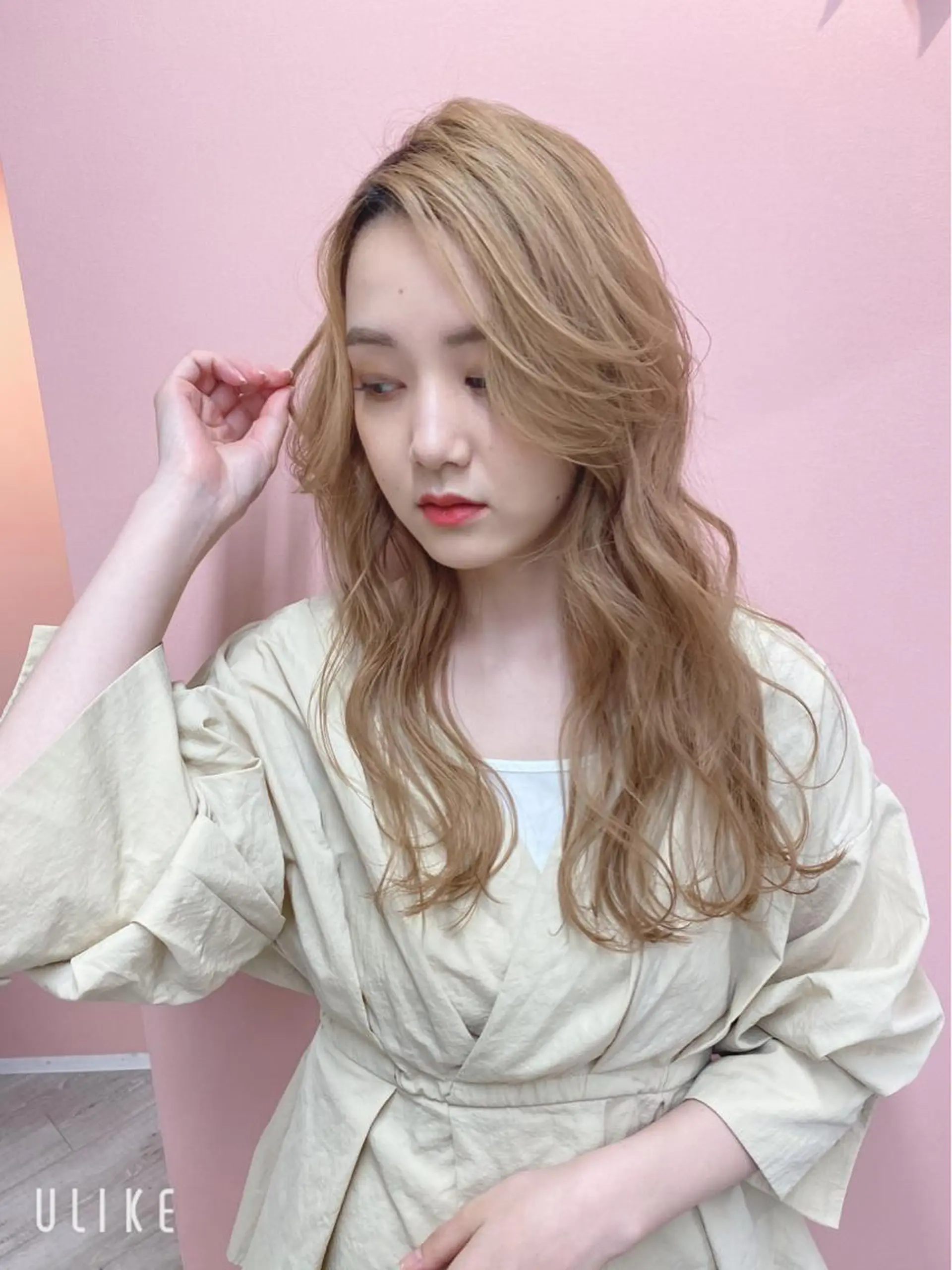 ロング カラー ヘアアレンジ ヘアカラー トリートメント 得本 ゆきのヘアスタイル
