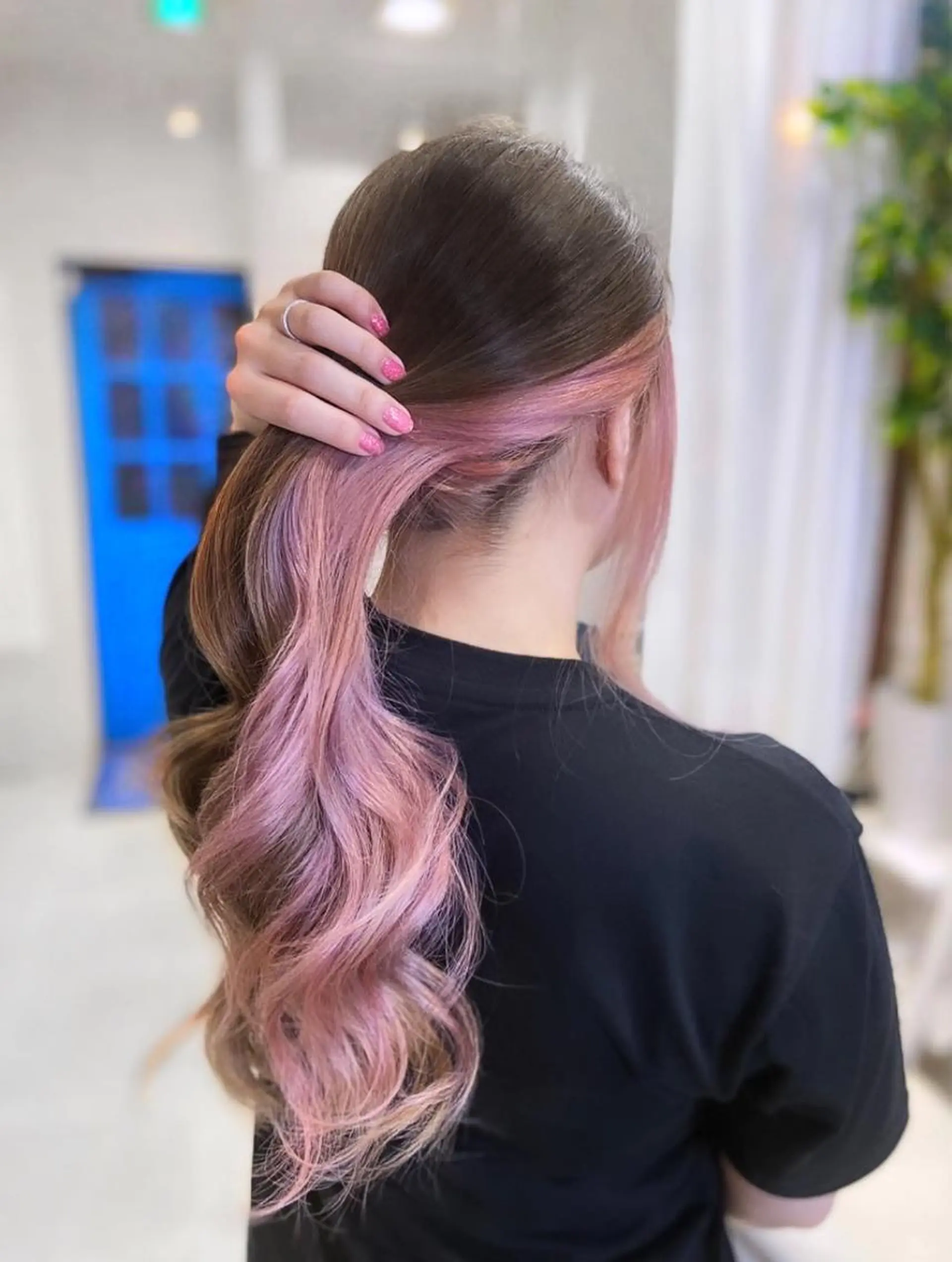 ロング カラー ヘアアレンジ インナーカラー ピンクカラー ヘアカラー トリートメント Shelltie Fiel (シェルティフィエル)所属・次世代シールエクステ 錦糸町 小泉 朋之のヘアスタイル