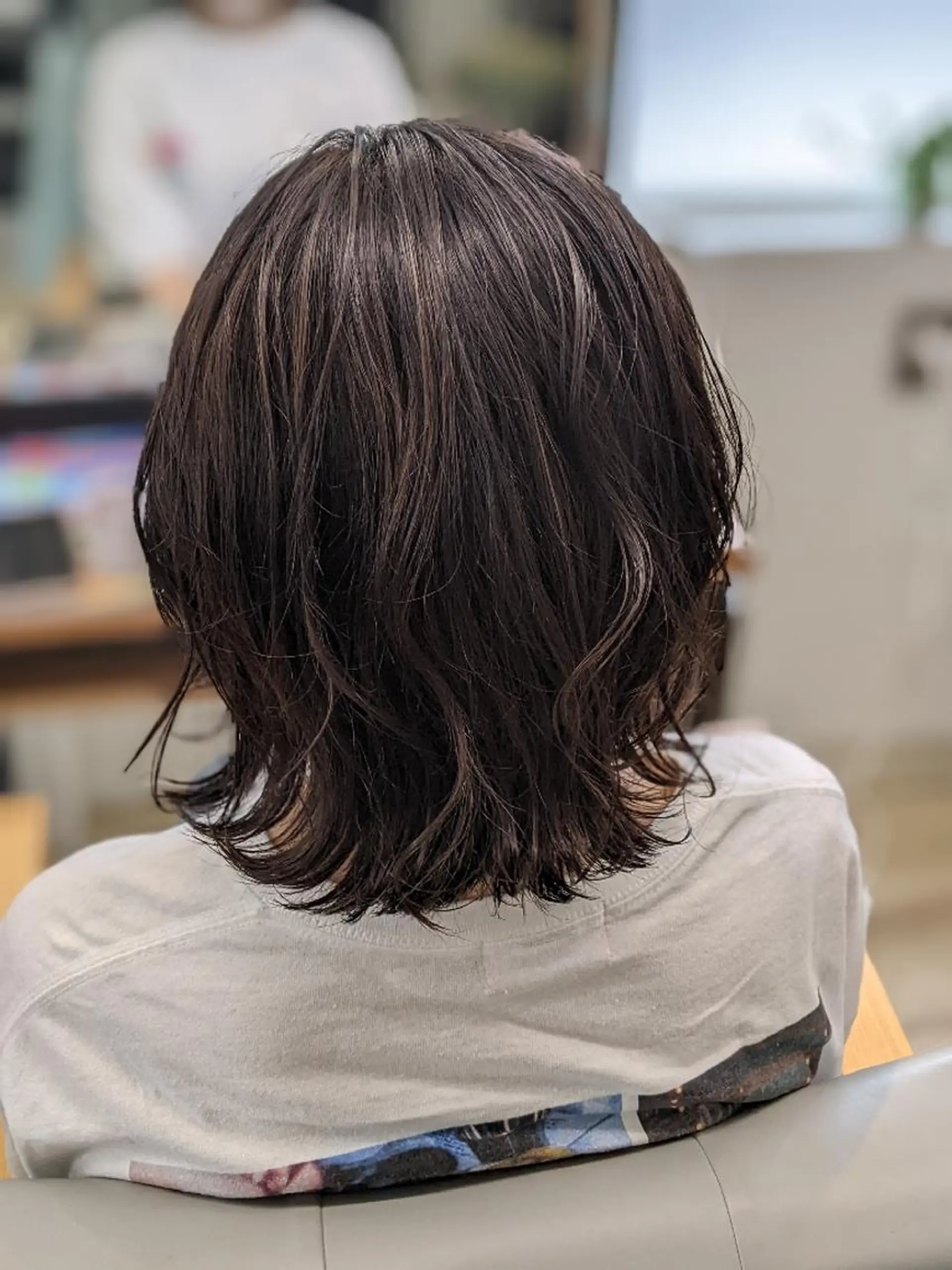 ショート カラー ブルーカラー ブルージュ 外ハネヘア Kokeshi /Rymlhairのヘアスタイル