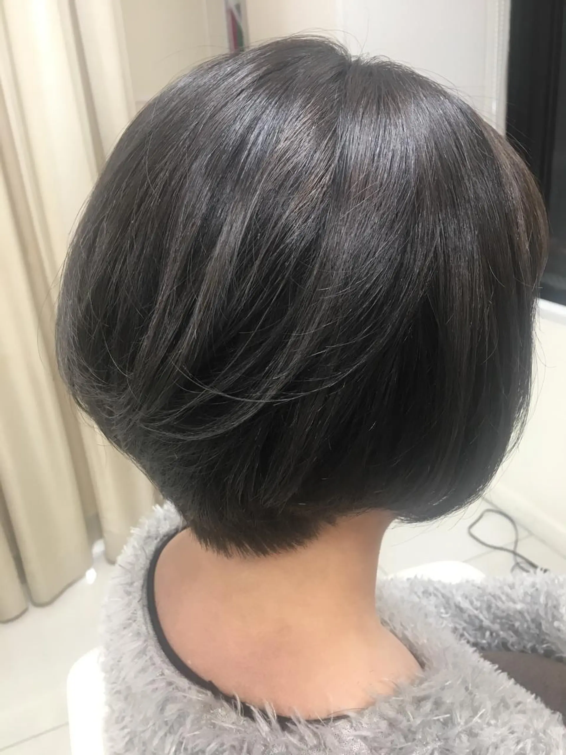 ショート アッシュ アッシュグレー アッシュグレージュ ハイライト K kasumiのヘアスタイル