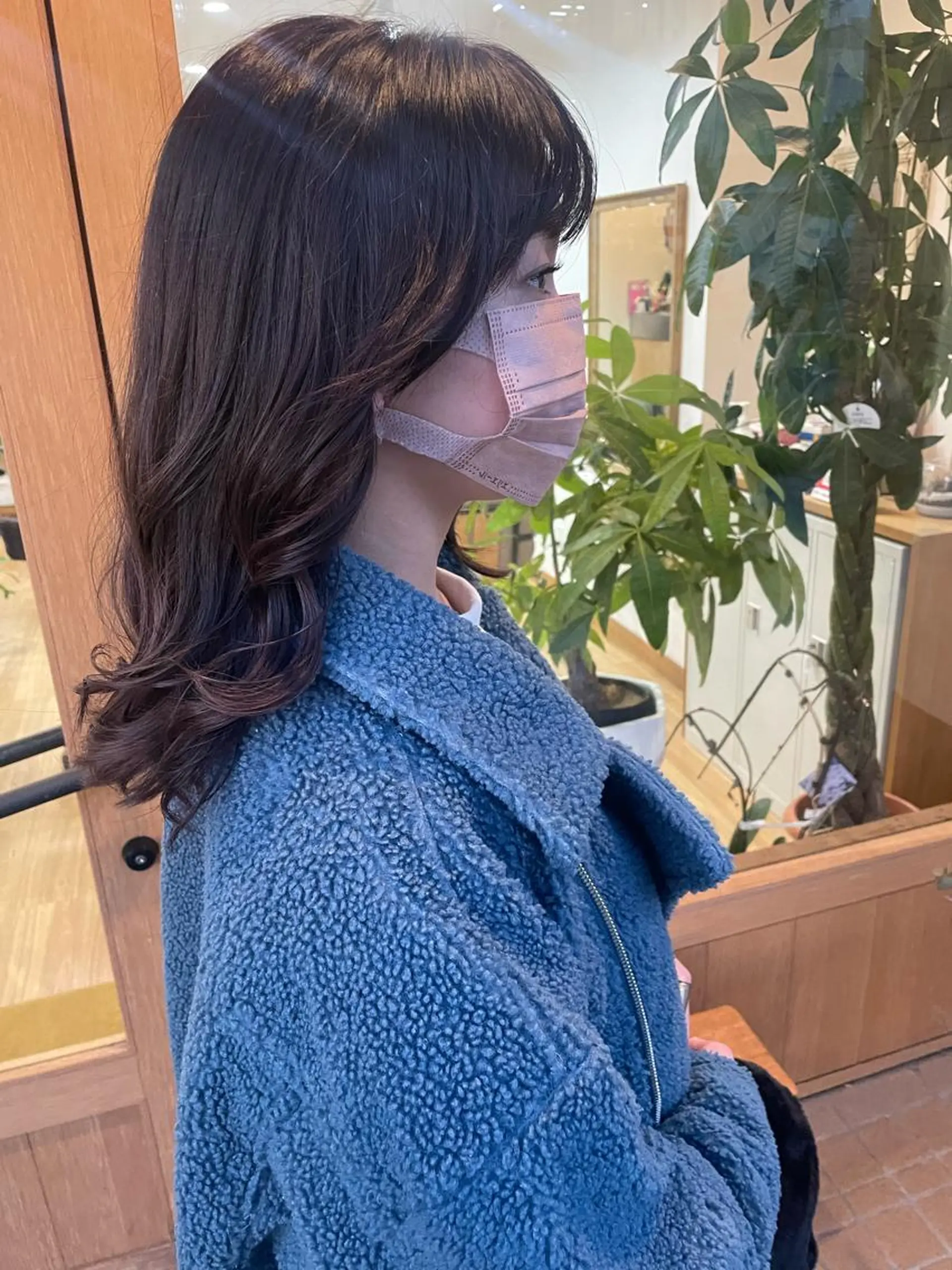 ミディアム カラー ケアカラー パープルカラー トリートメント Era Hatsuneのヘアスタイル