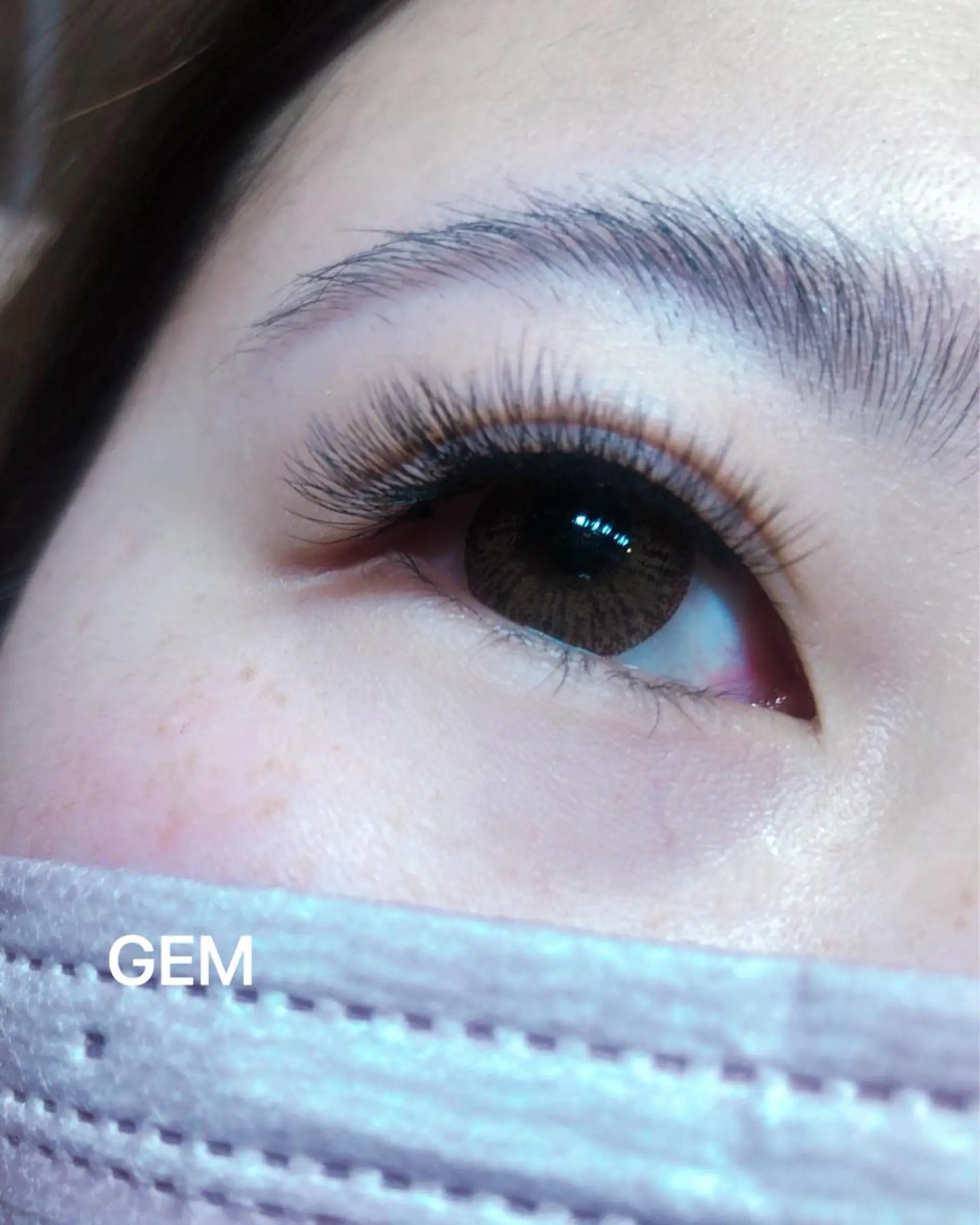 マツエク・マツパ ボリュームラッシュ GEM  the beautyのマツエク・マツパデザイン