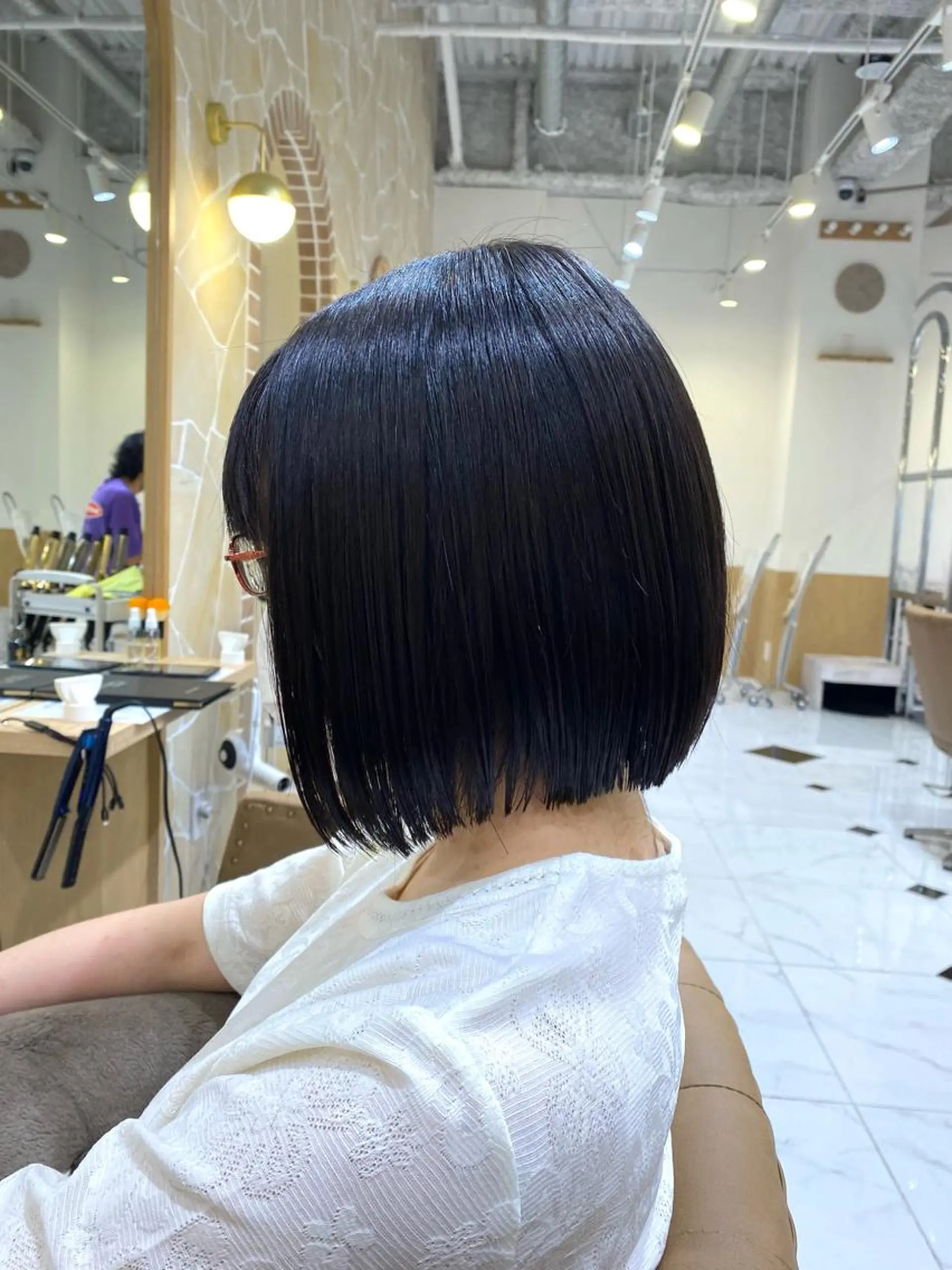 ショート ボブ 縮毛矯正 坂井 茅聖のヘアスタイル