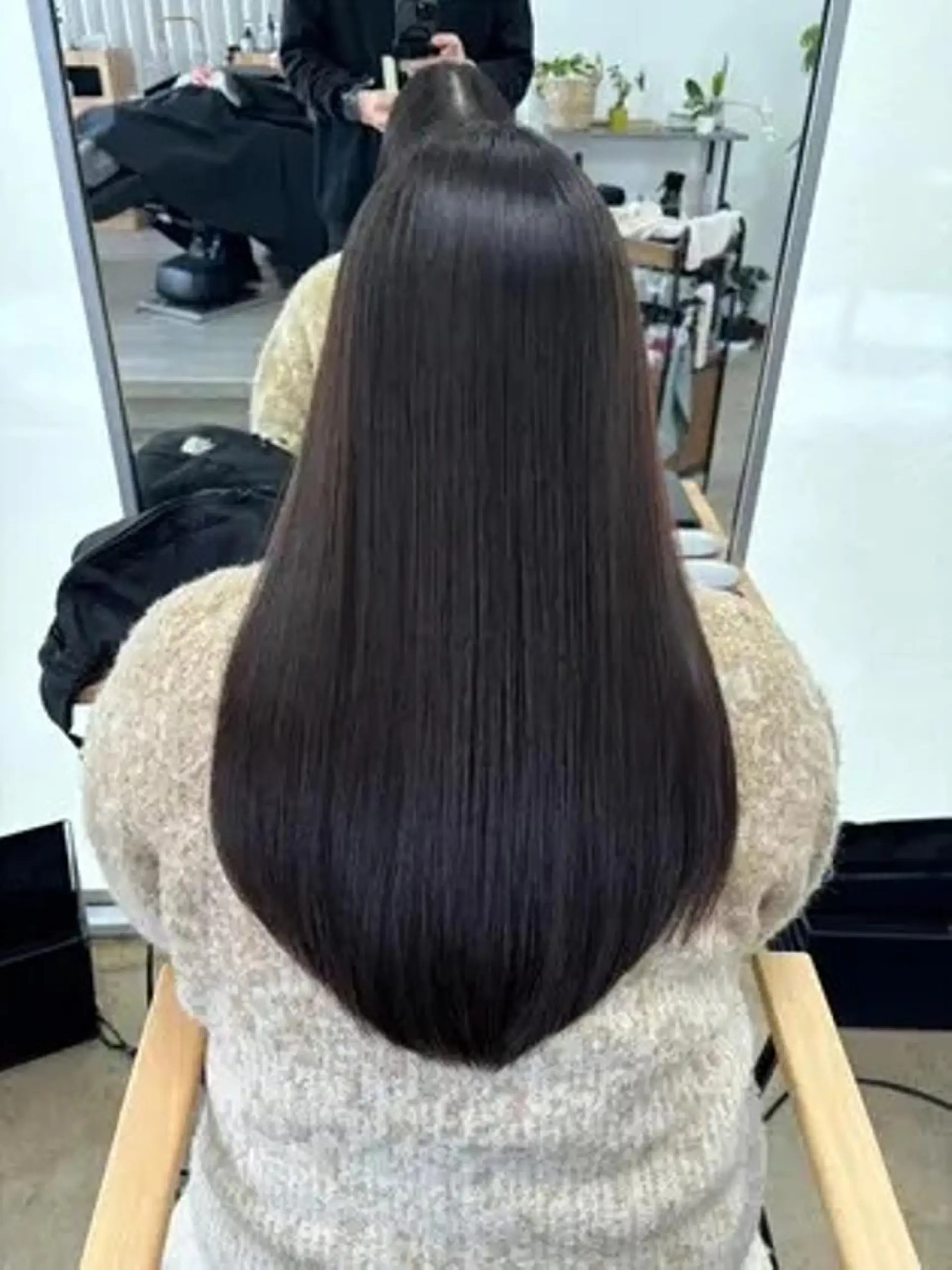 ロング 髪質改善 カット 縮毛矯正 トリートメント 髪質改善✨縮毛矯正✨ が得意‼️高島英隆のヘアスタイル