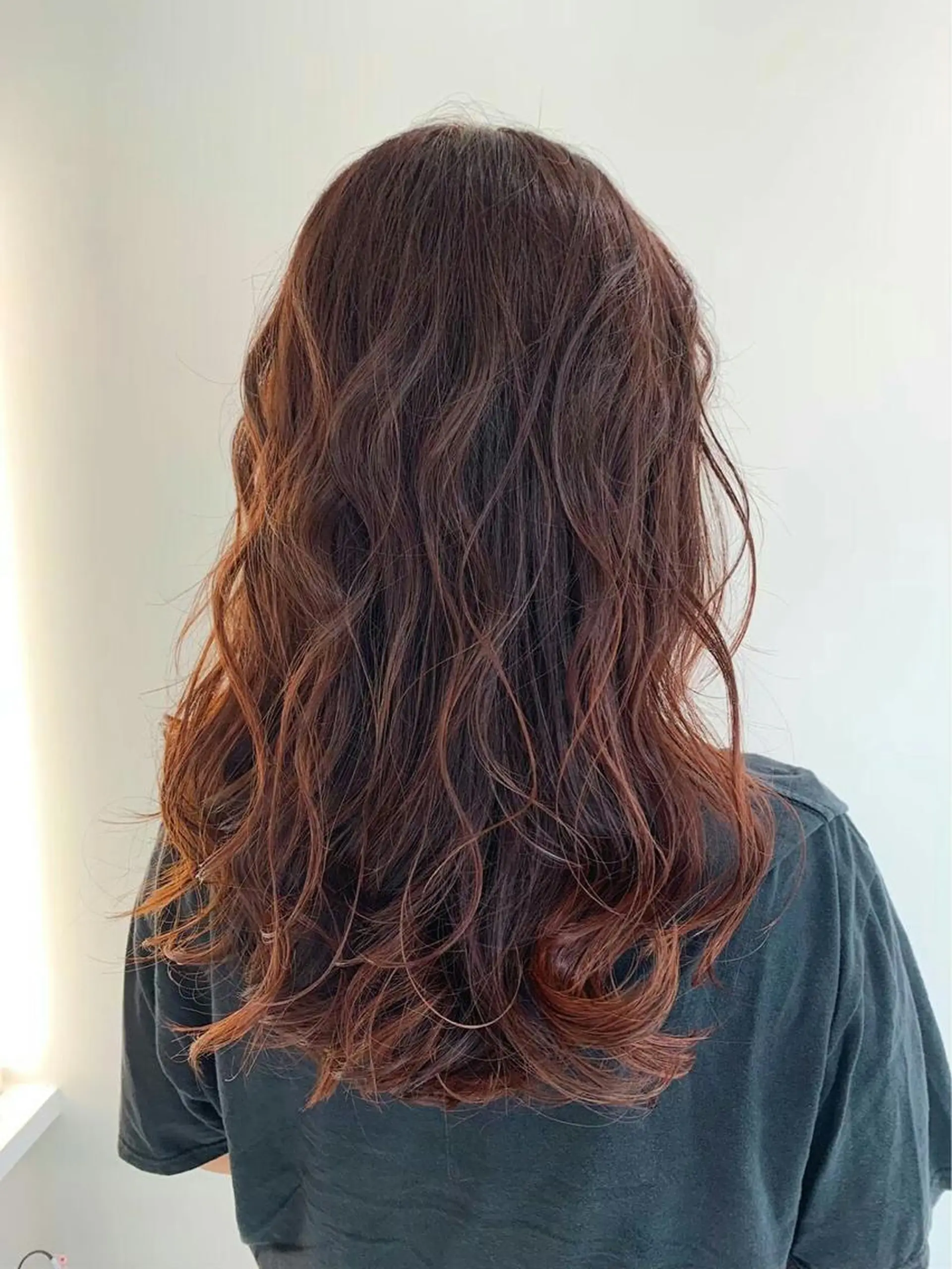 セミロング ヘアカラー トリートメント ヘッドスパ ヘアセット 山口 竣也のヘアスタイル