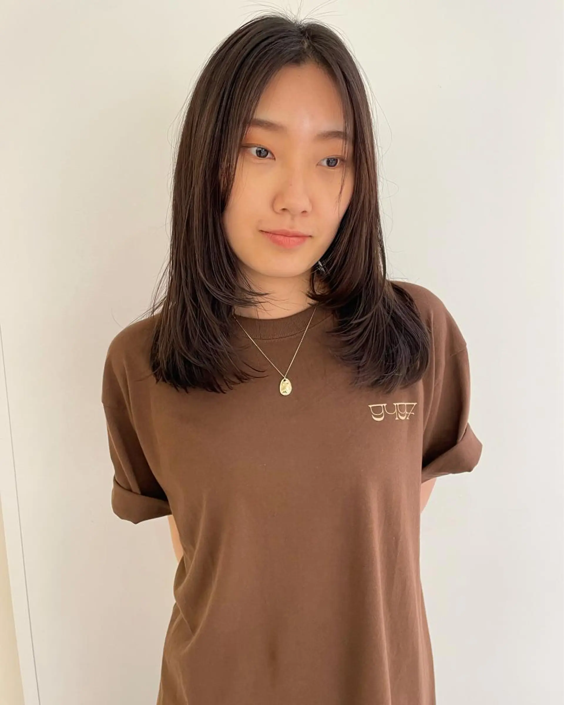 ミディアム カット iet.所属・ウルフ/ボブ/耳ツボ ジュエリー◎ricoのヘアスタイル