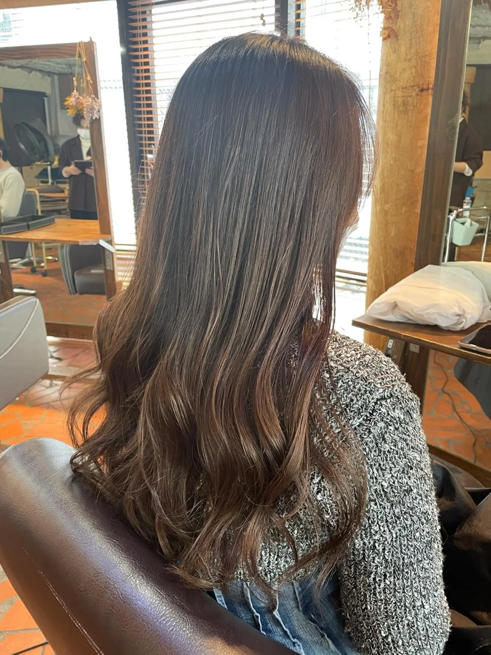 ロング カラー ベージュカラー ブラウンカラー ブラウンベージュ メンズパーマ🌀/ 中村郁未のヘアスタイル