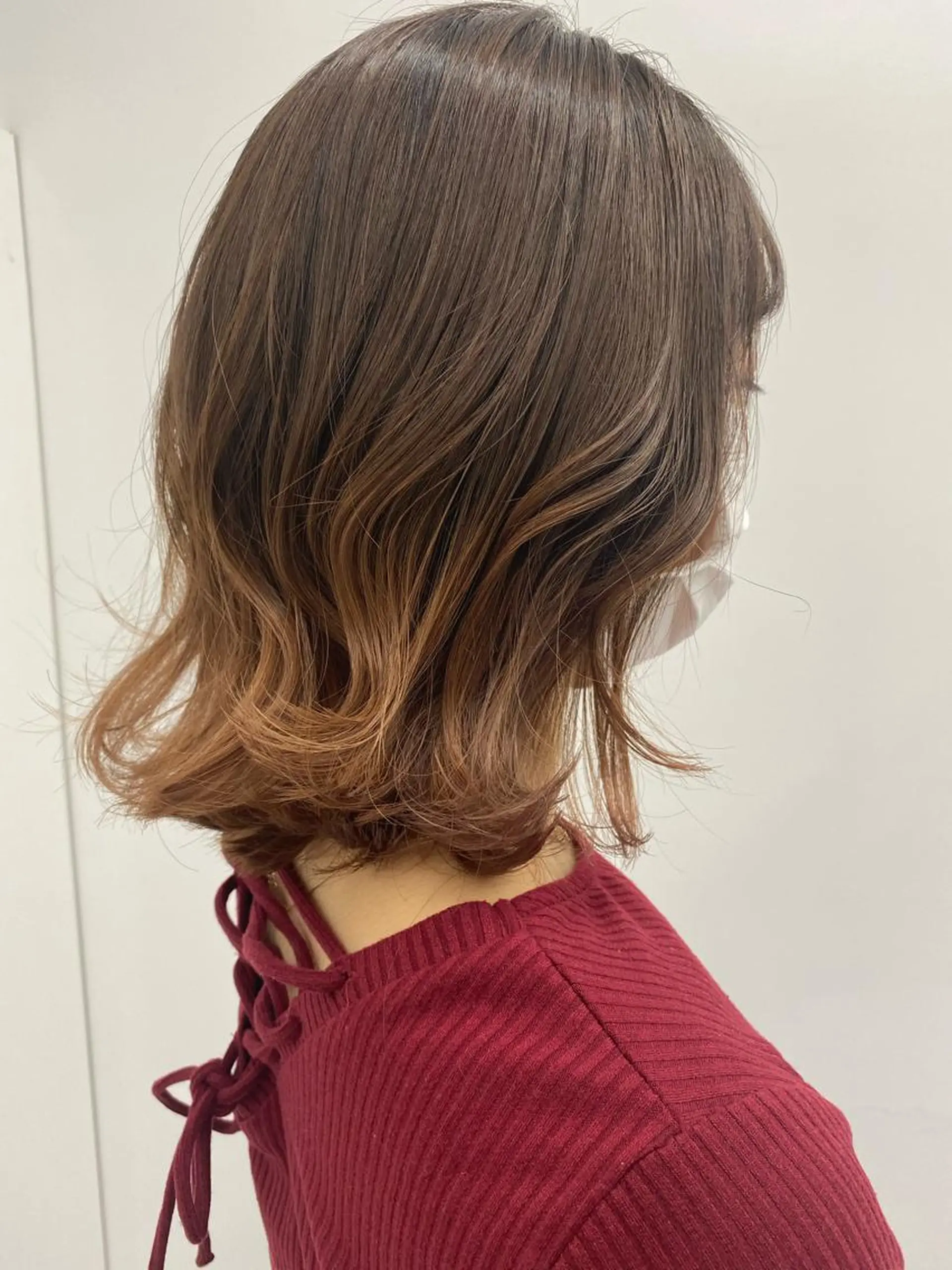 ミディアム カラー ベージュカラー ココアベージュ グラデーションカラー レイヤー/ハイトーン 🧸SENAのヘアスタイル