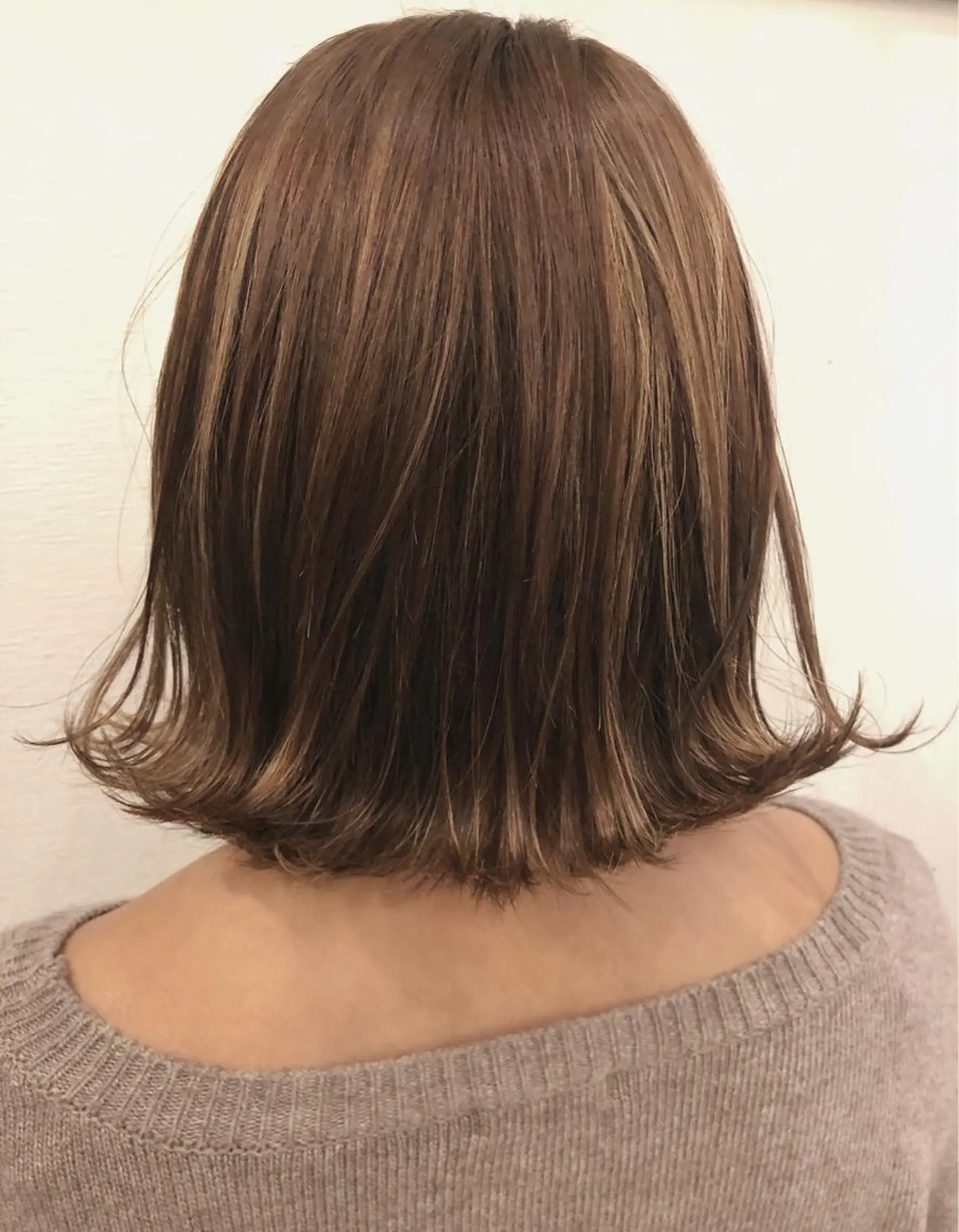 カラー ベージュカラー Annie 吉田 裕美のヘアスタイル