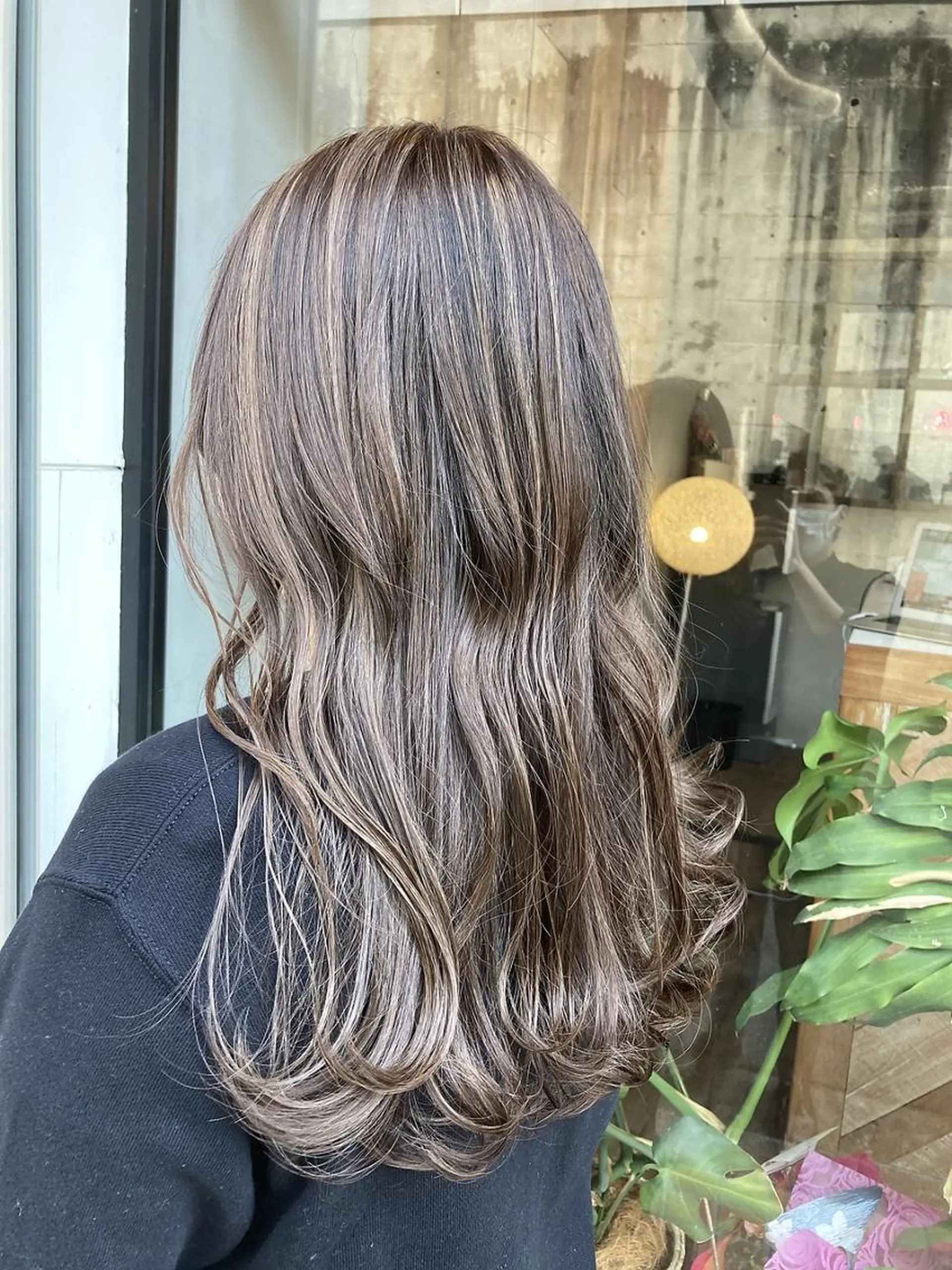 ロング カラー ハイライトカラー ハイライト ANGELICA 天理店のヘアスタイル