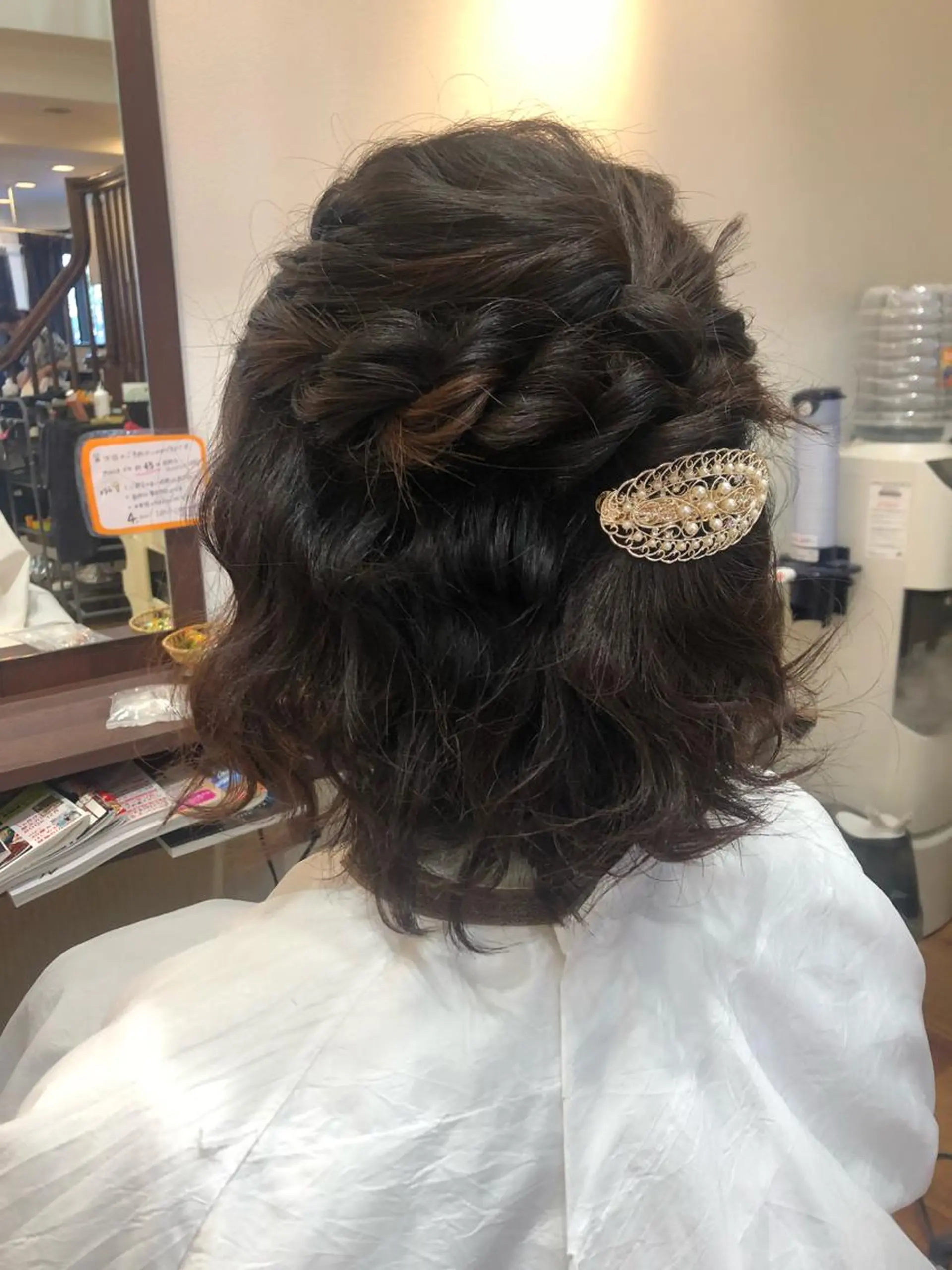 ショート ヘアアレンジ ハーフアップ ヘアセット MOLLA 浅香山店所属・谷口ゆめ/縮毛矯正/ カット/美眉ワックスのヘアスタイル