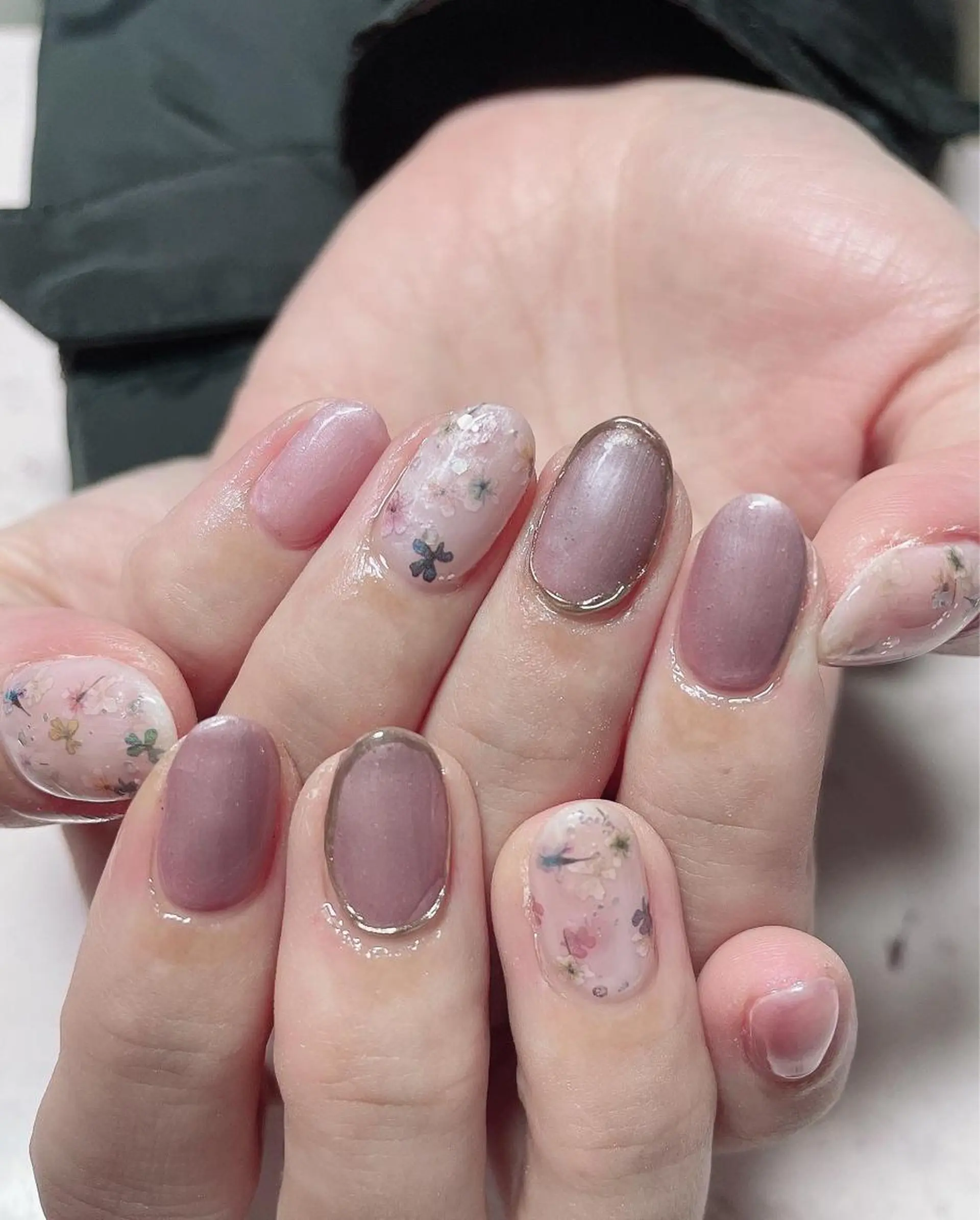 ネイル ハンドネイル ネイルサロンTiara所属・戸倉 千秋のネイルデザイン