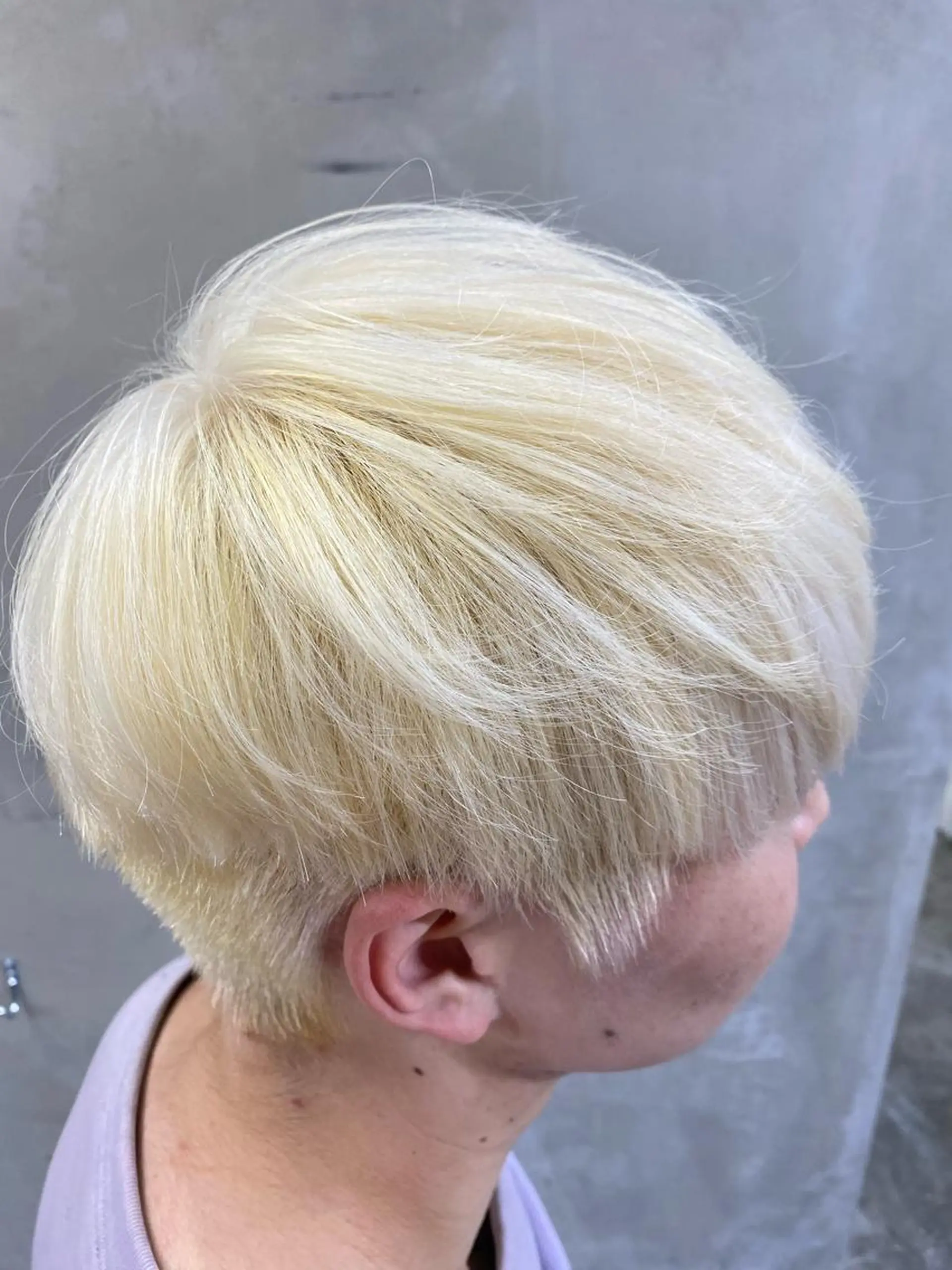 ショート ヘアカラー トリートメント kai .のヘアスタイル