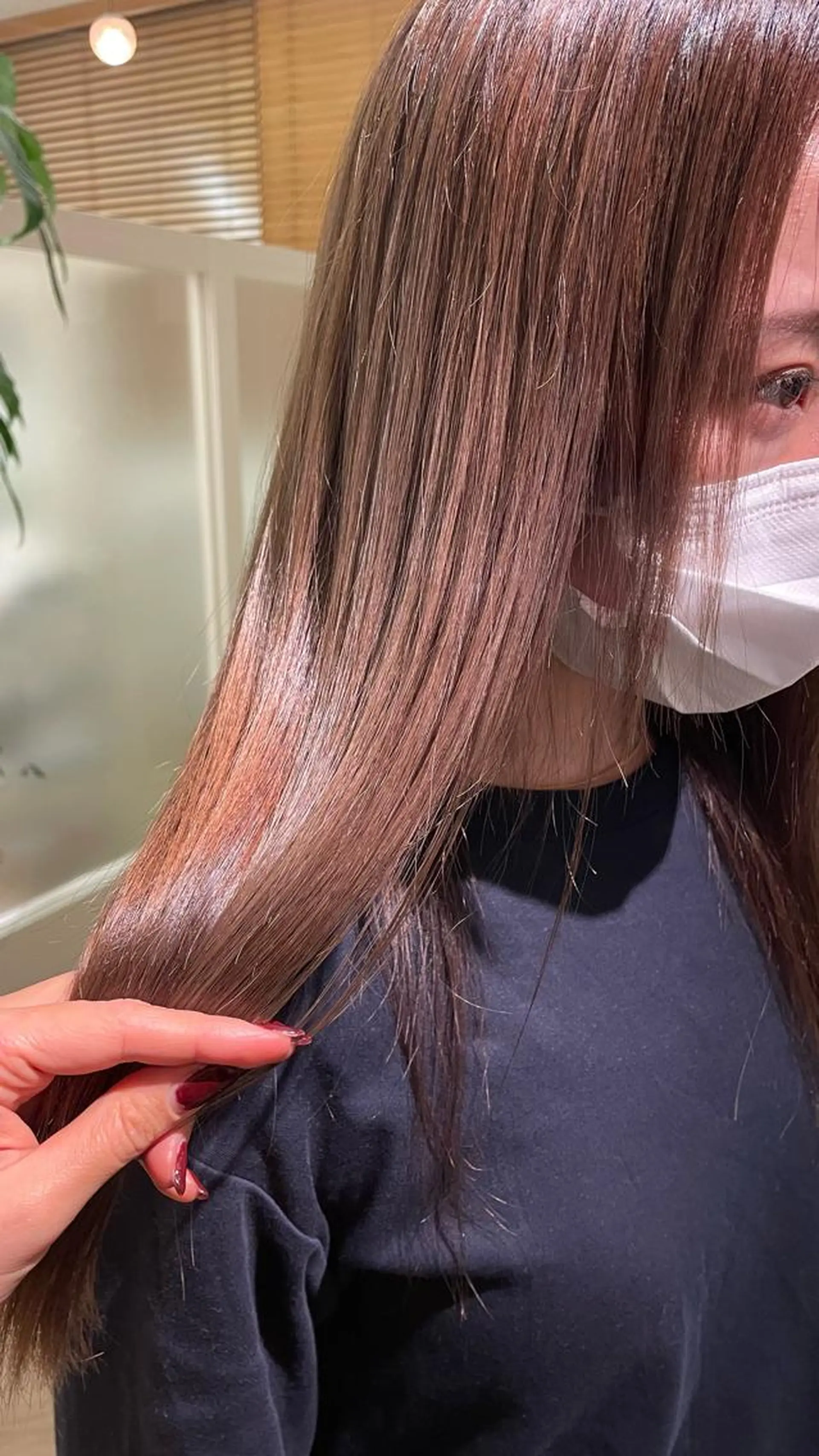 セミロング トリートメント 安田 朱由のヘアスタイル