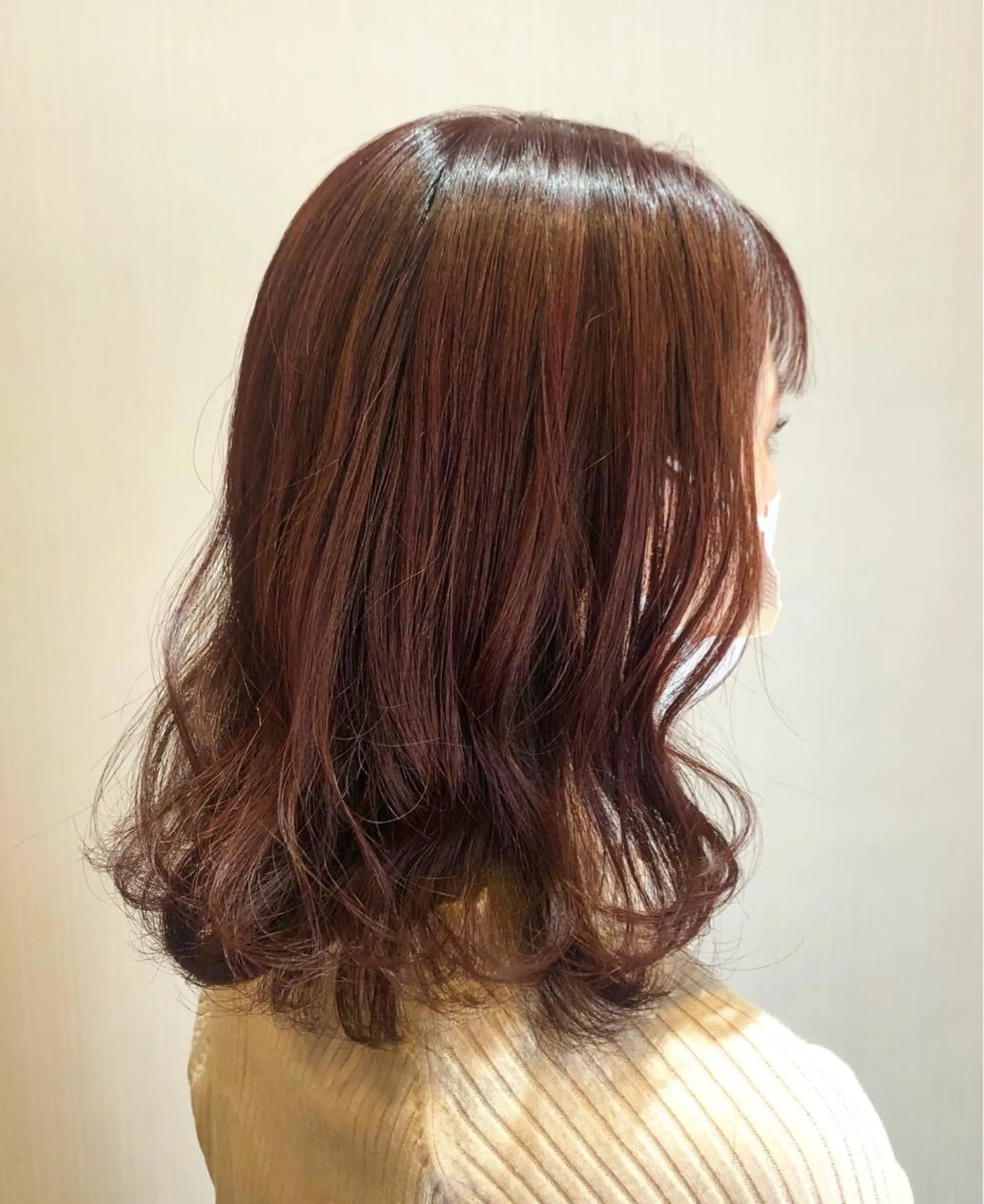ミディアム パーマ カット パーマ トリートメント 新井 友菜のヘアスタイル
