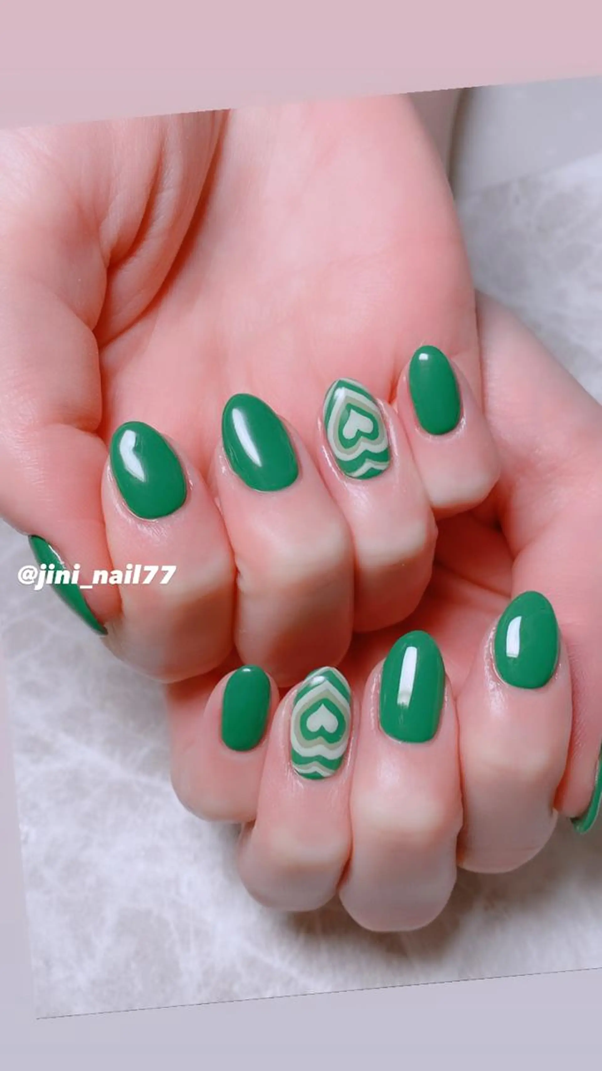 ネイル ハンドネイル JINI NAIL所属・ジニ ネイルのネイルデザイン