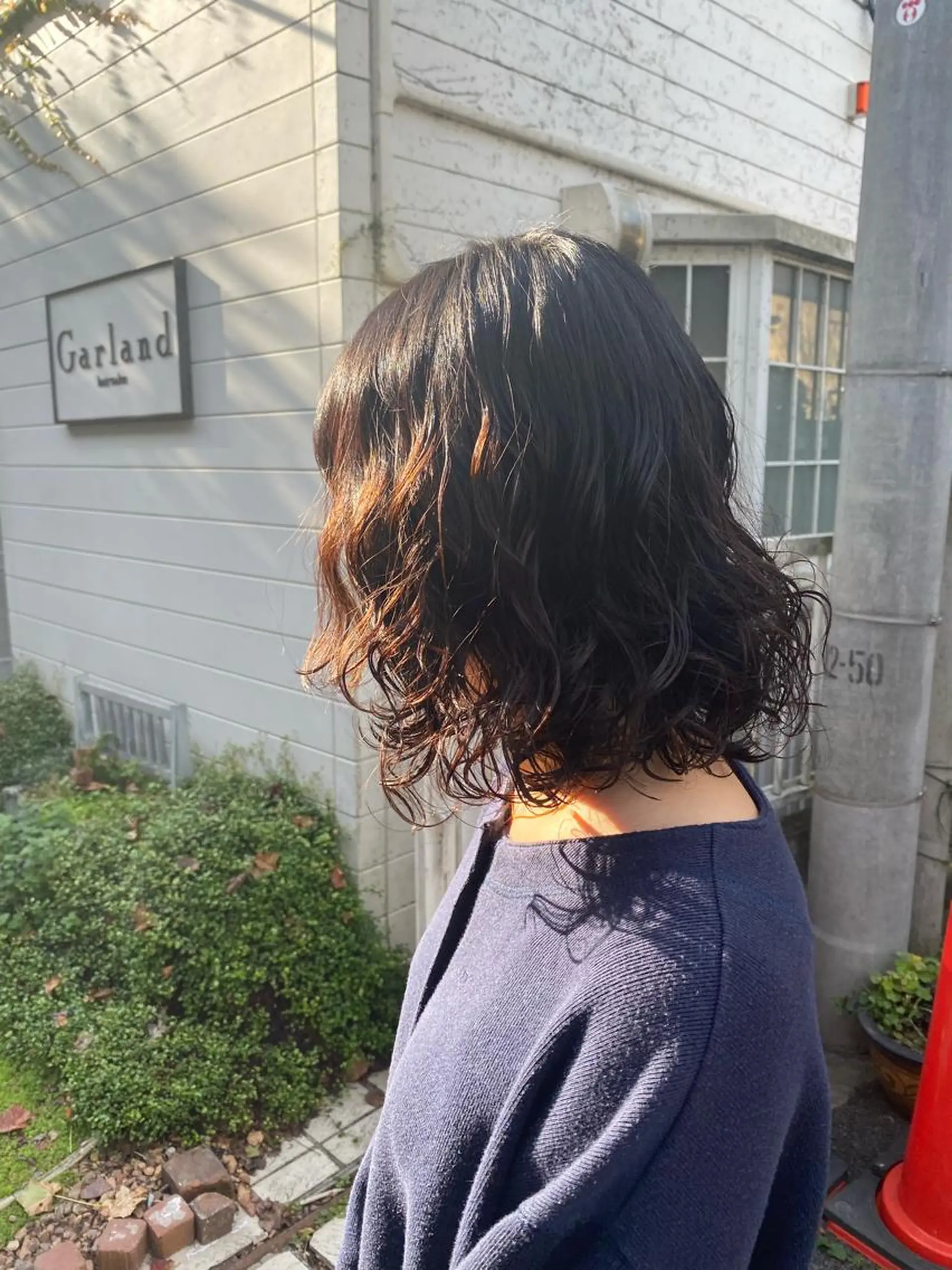 ミディアム パーマ ミディアムパーマ カット ヘアカラー トリートメント 店長　ショート& パーマ　坂本のヘアスタイル