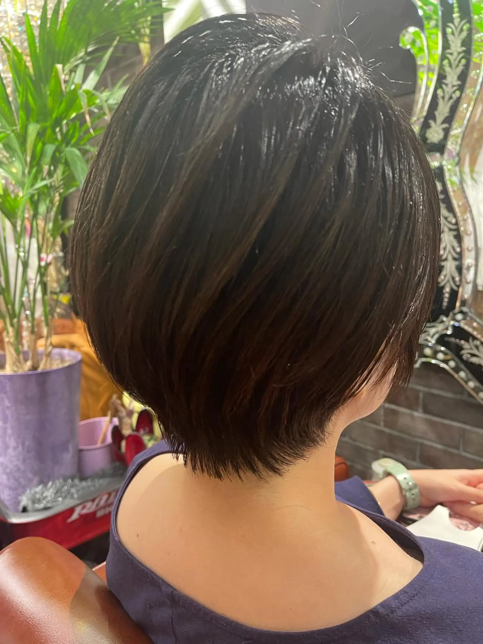 ショート ハイライト ショートヘア ヘアカラー アフィロス所属・五十嵐 舞のヘアスタイル