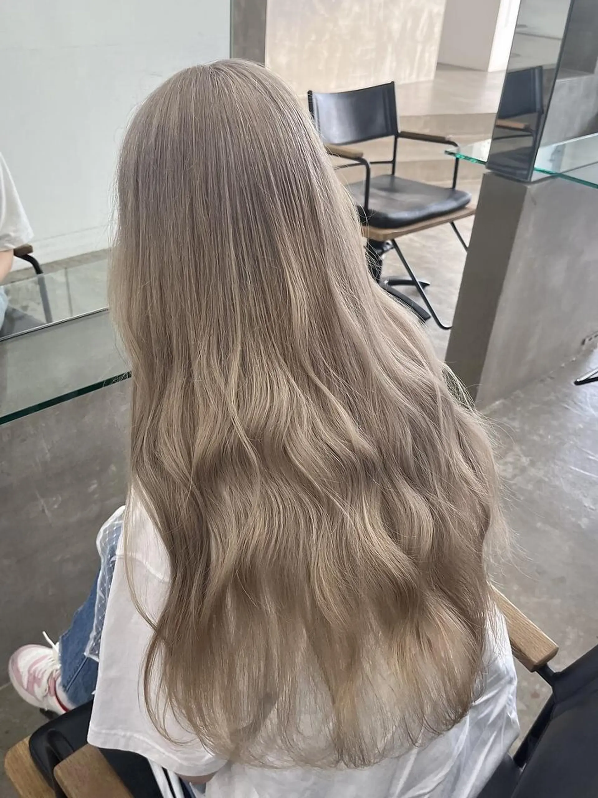 ロング カラー ヘアカラー Nought etre 西金沢のヘアスタイル