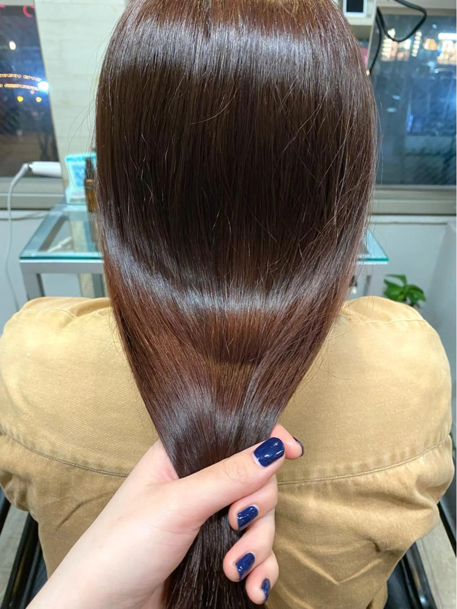 カラー ブラウンカラー ピンクカラー ヘアカラー トリートメント や ぎ /神戸美容室 /顔まわりレイヤーのヘアスタイル