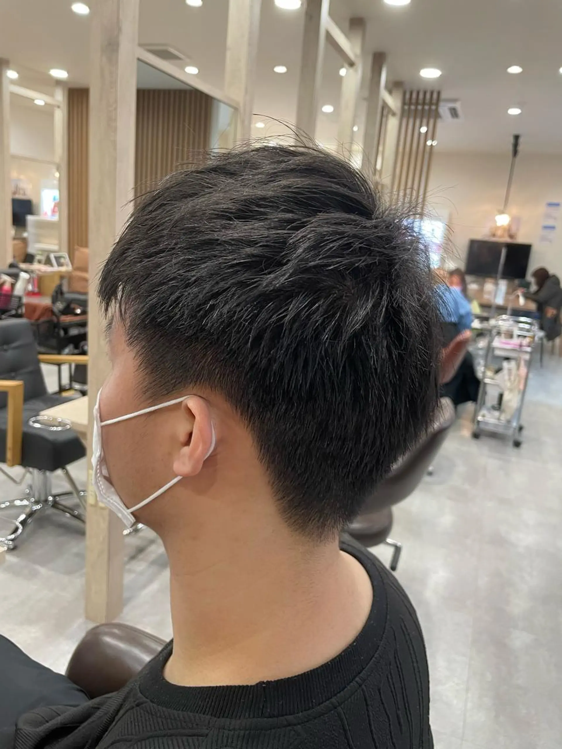 メンズ 刈り上げ カット 永田 まどかのヘアスタイル