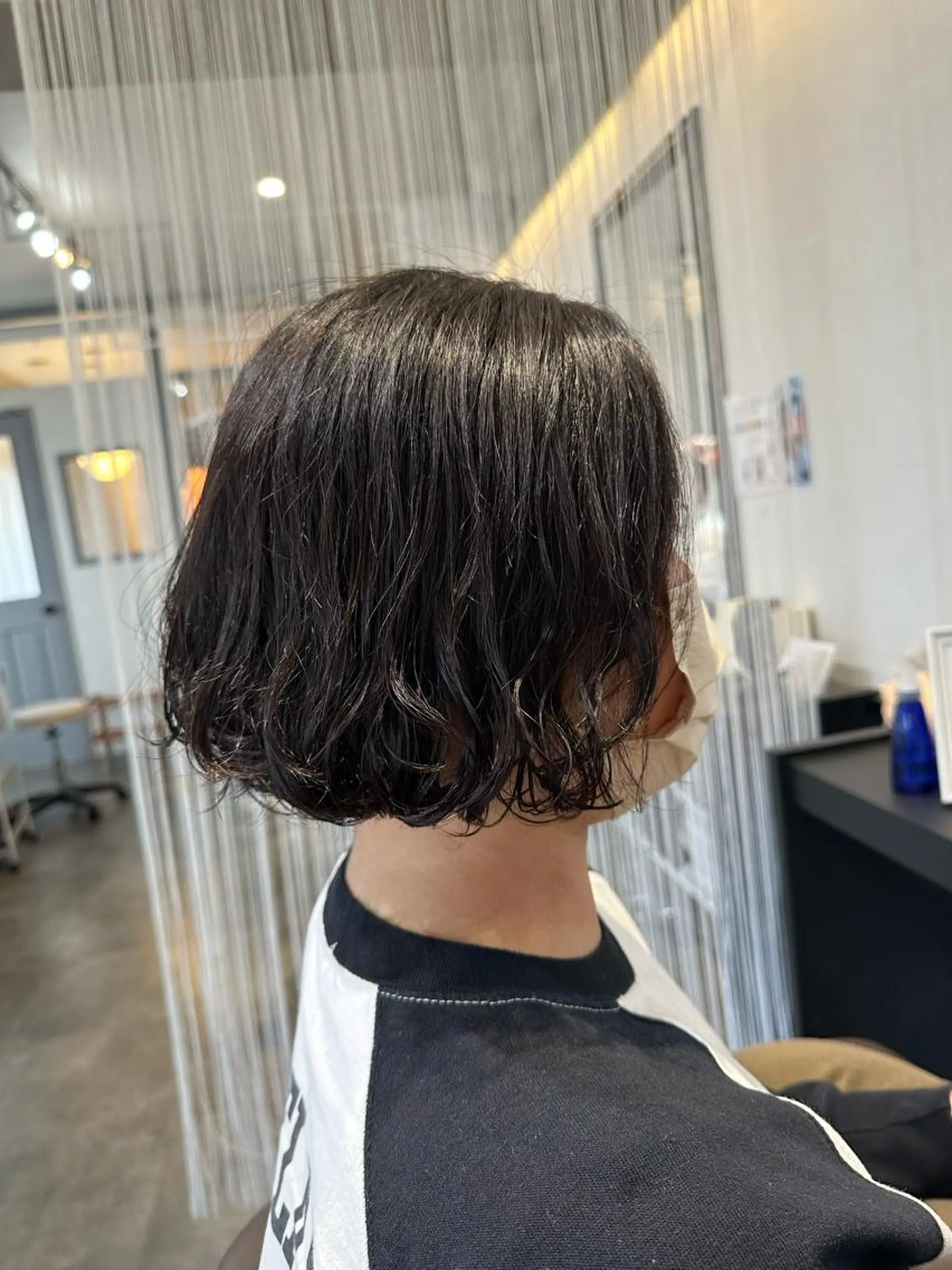 ミディアム カット パーマ トリートメント 若泉 真梨のヘアスタイル