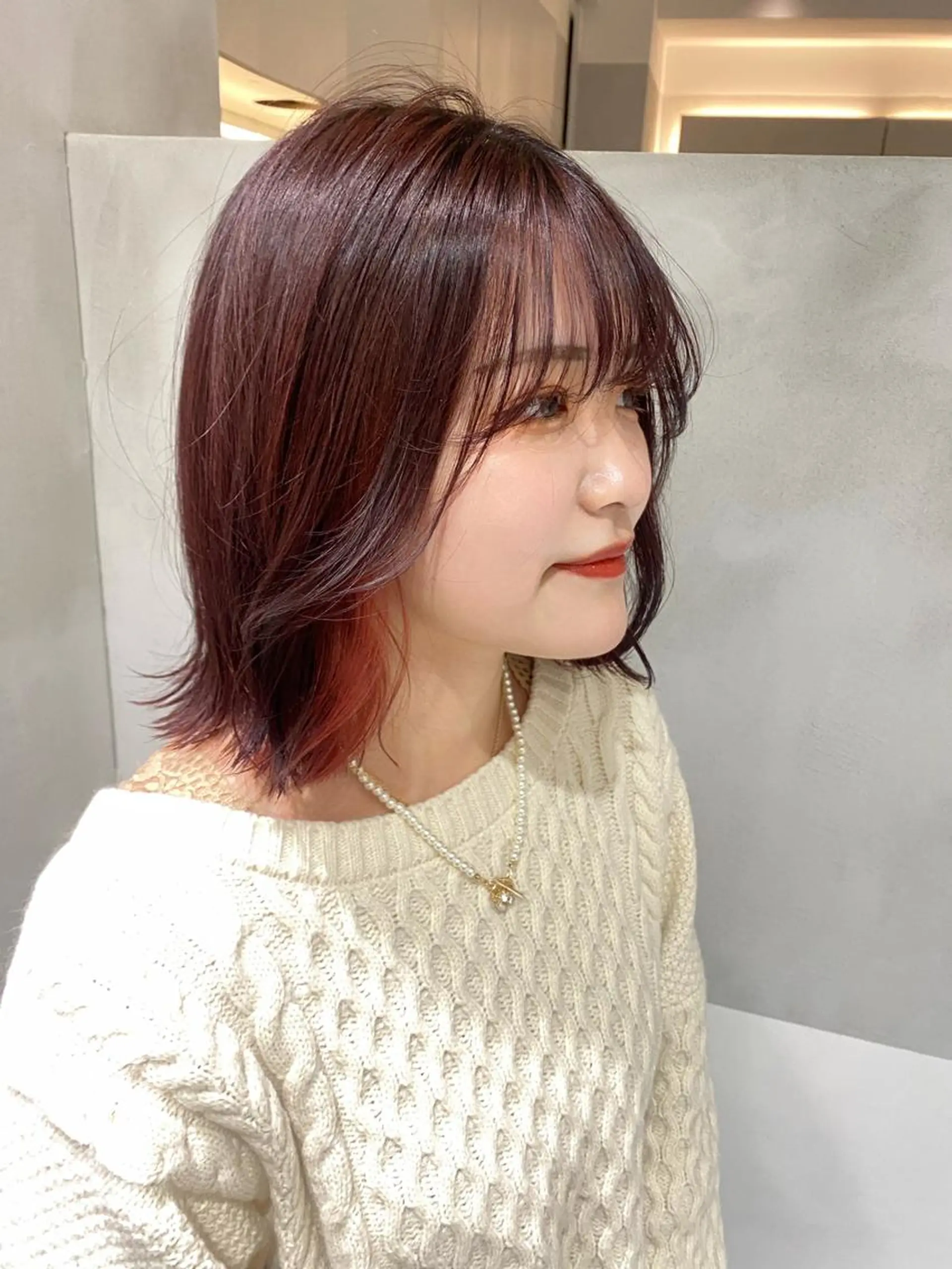 ミディアム ヘアカラー トリートメント ヘアセット 韓国レイヤーカット 🇰🇷mireiのヘアスタイル