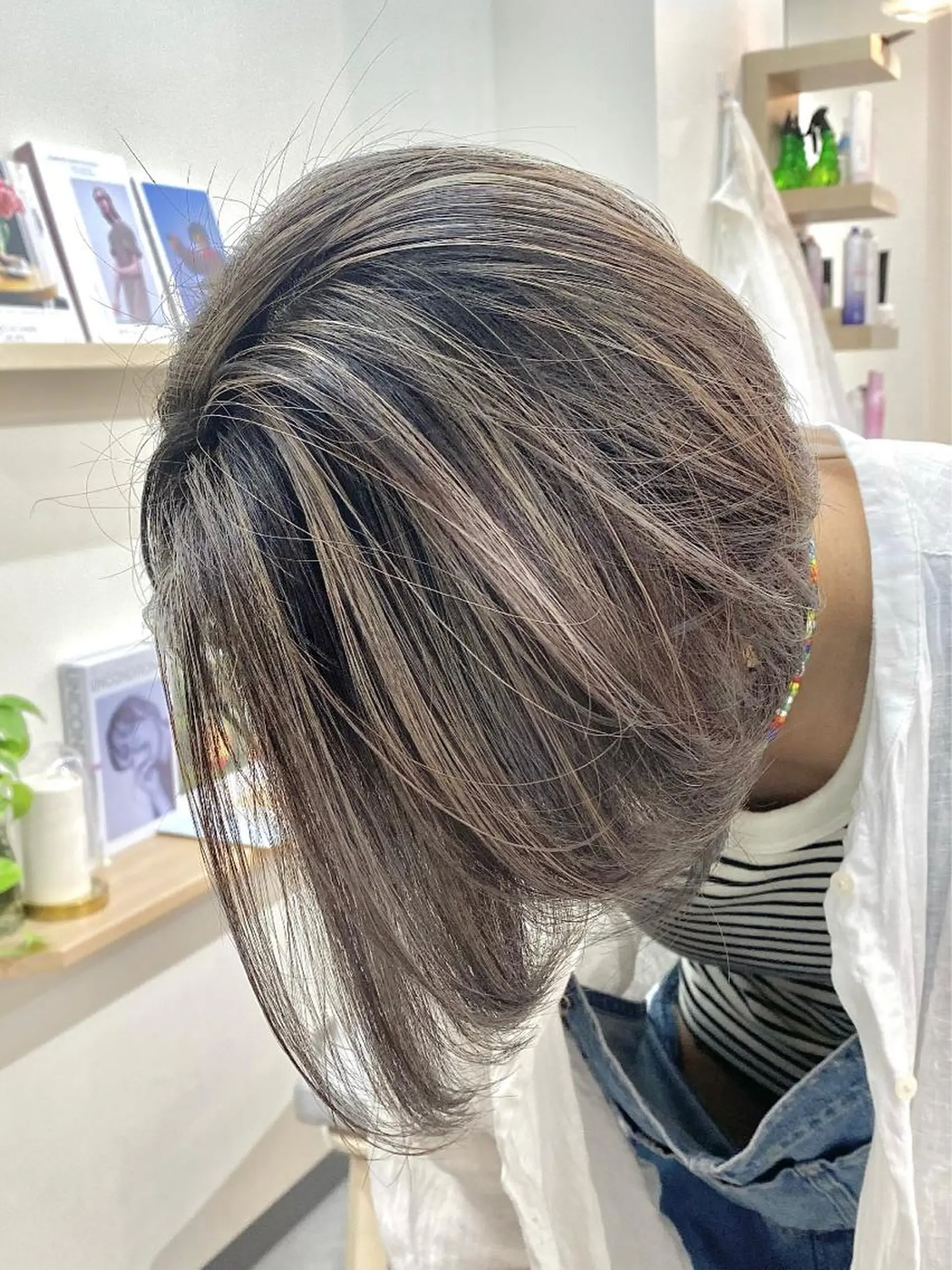 ショート カラー ハイライトカラー ハイライト ヘアカラー トリートメント ヘアセット 💘カラー特化美容師 尾崎拓己のヘアスタイル