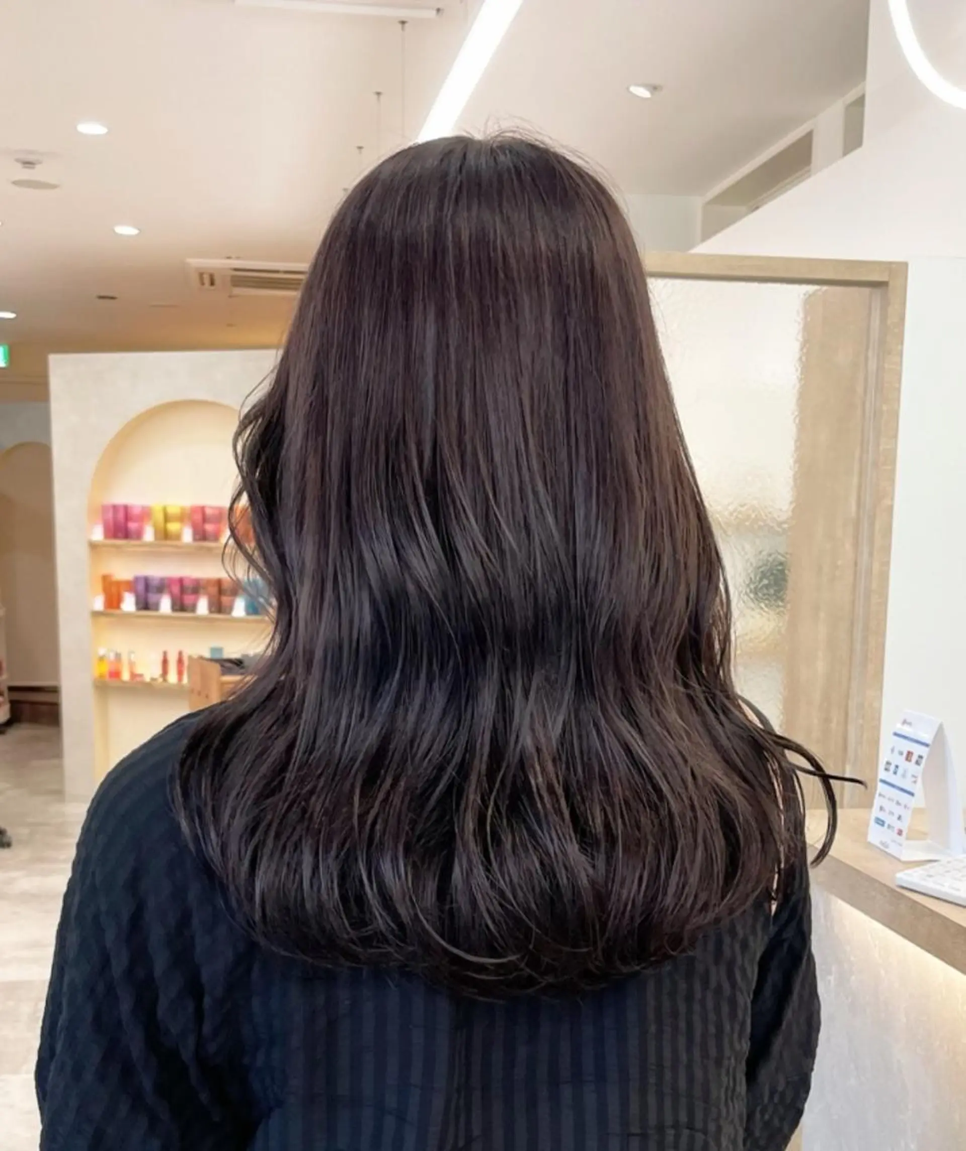 ロング カラー ブリーチ 透明感カラー ラベンダーカラー ブリーチなしカラー Saki サキのヘアスタイル